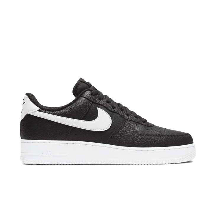 Nike Air Force 1 07 "Black/White" Men's Shoe - BLACK Thumbnail View 1