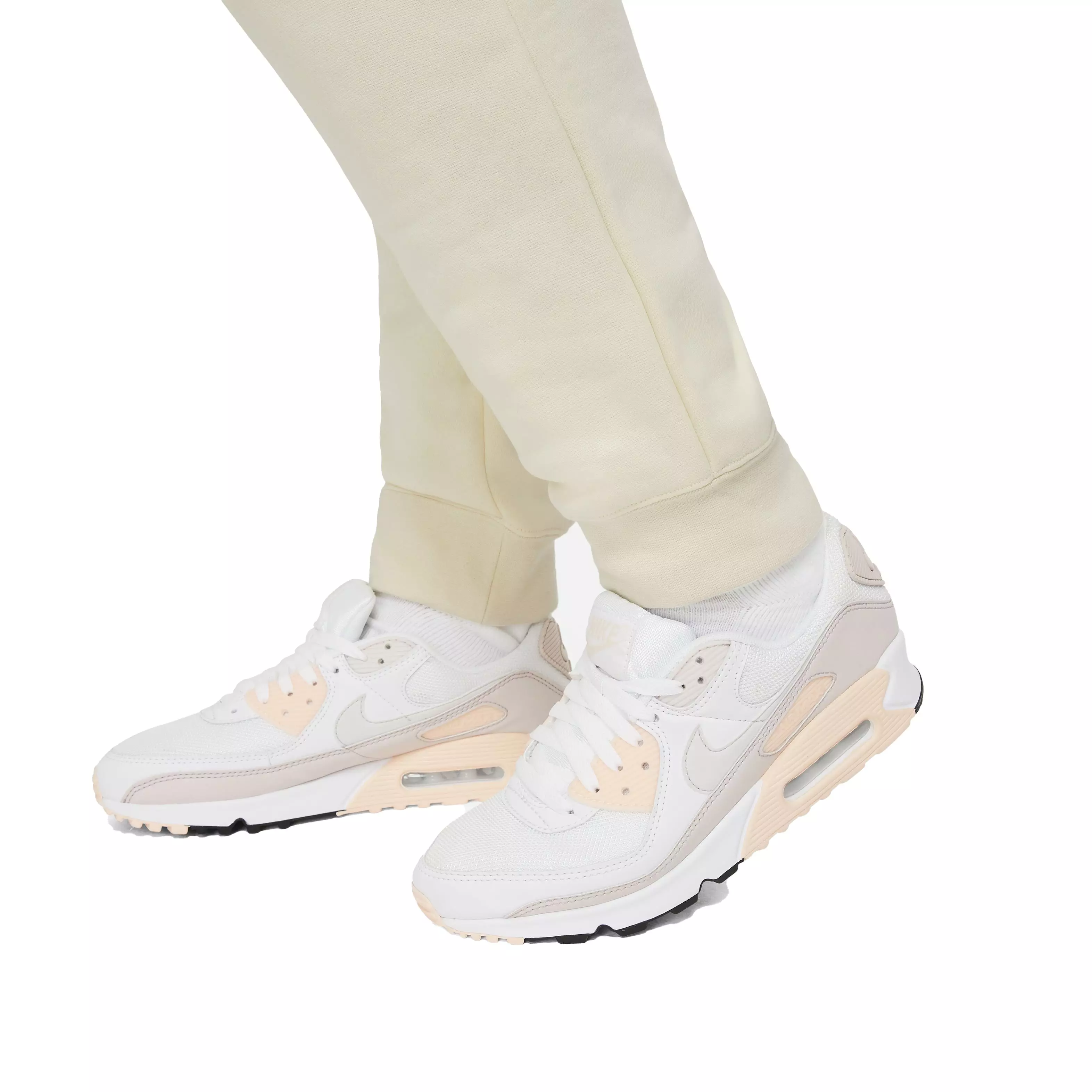 Nike Women's Sportswear Essential Fleece Pant-Plus Size - YELLOW