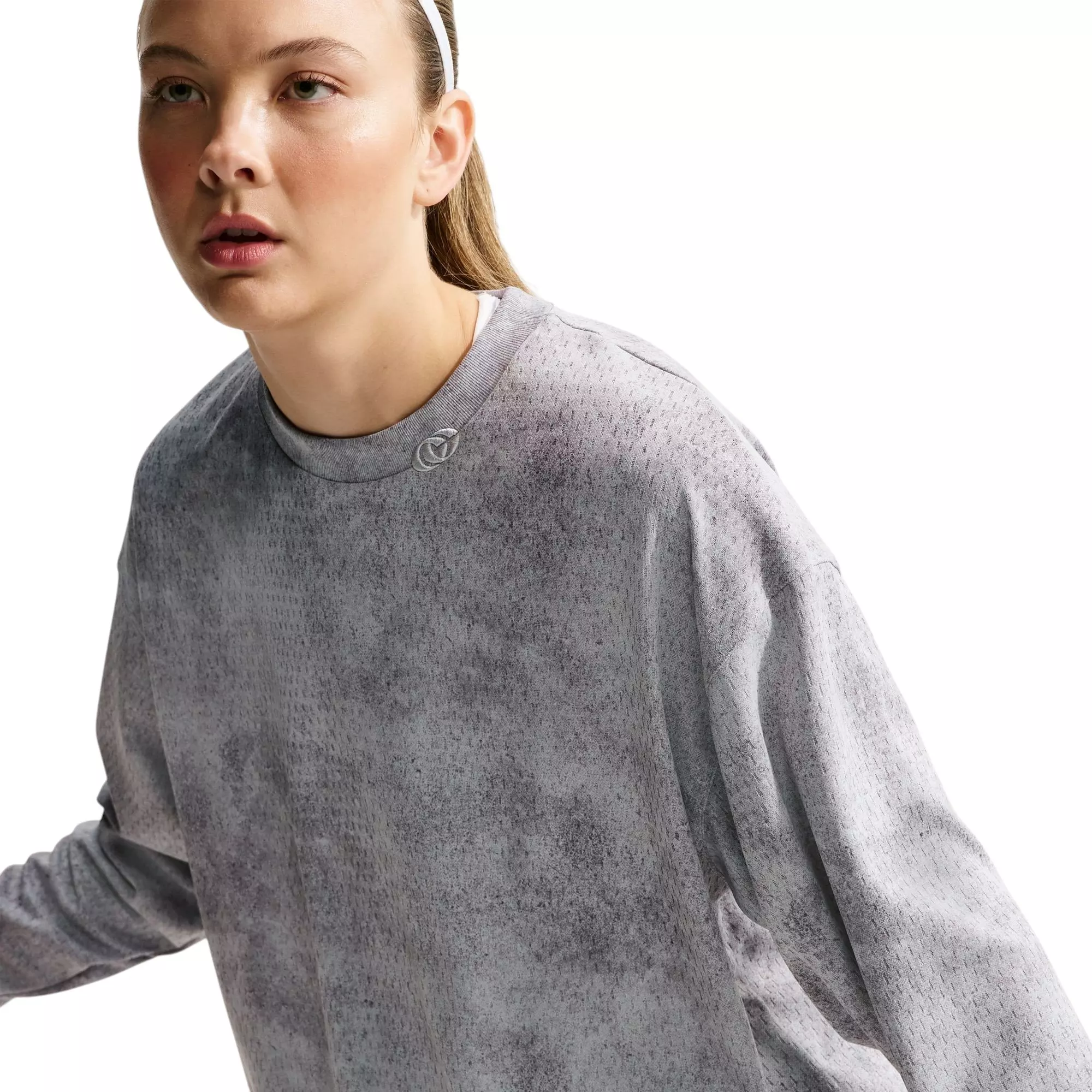 Nike Caitlin Standard Issue Aero-FIT Women's Long-Sleeve Basketball Top - GREY
