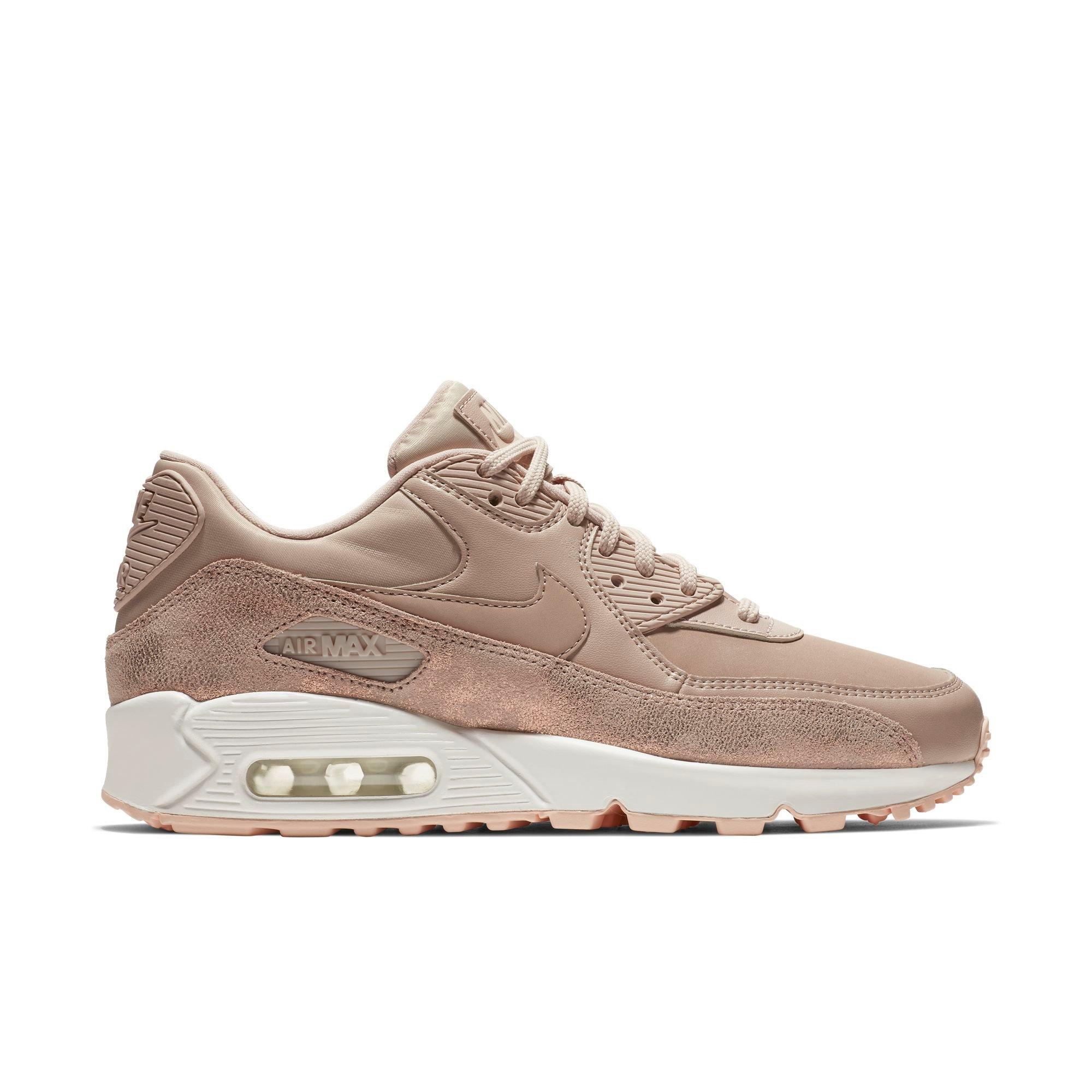 nike 90 beige