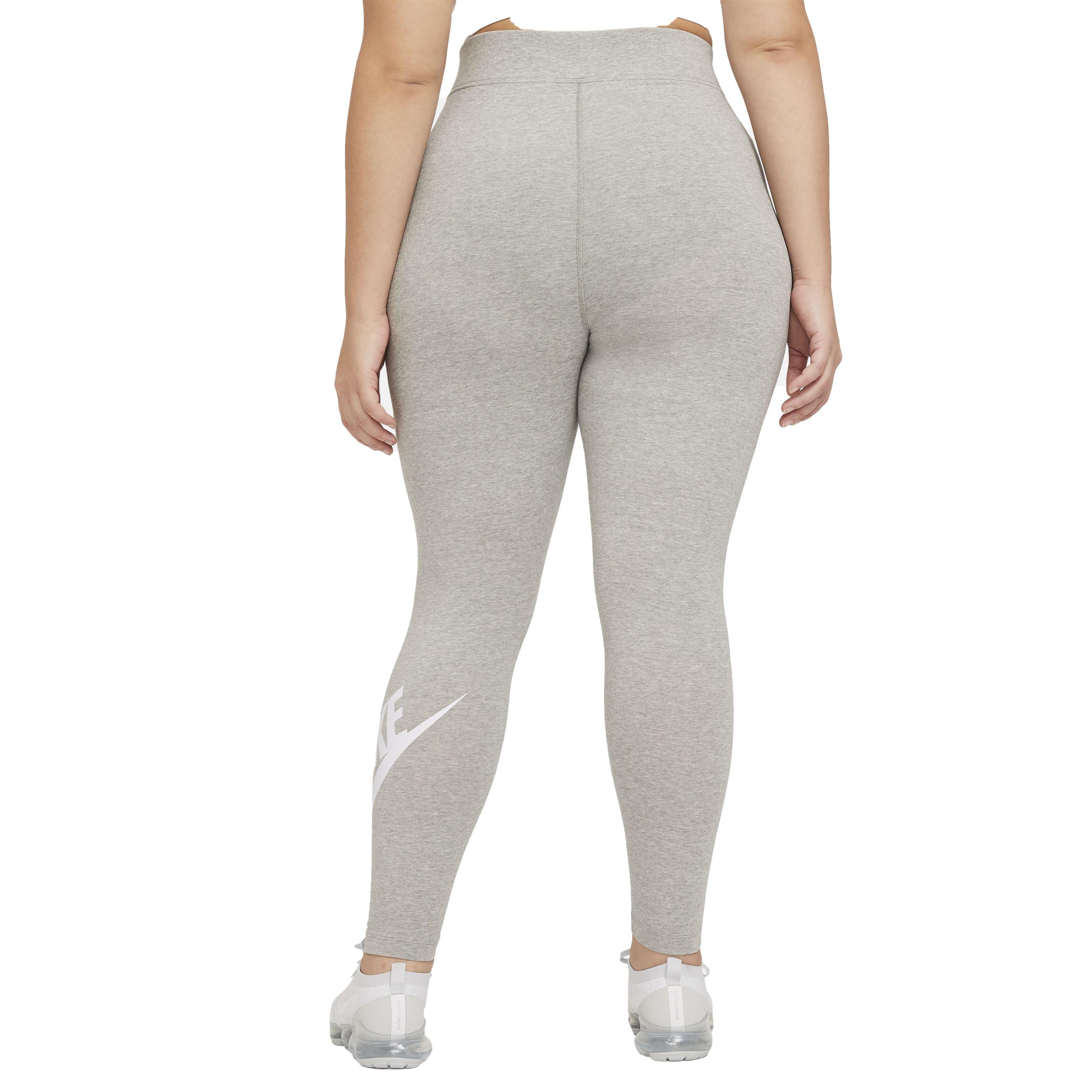 Plus size hotsell nike leggins