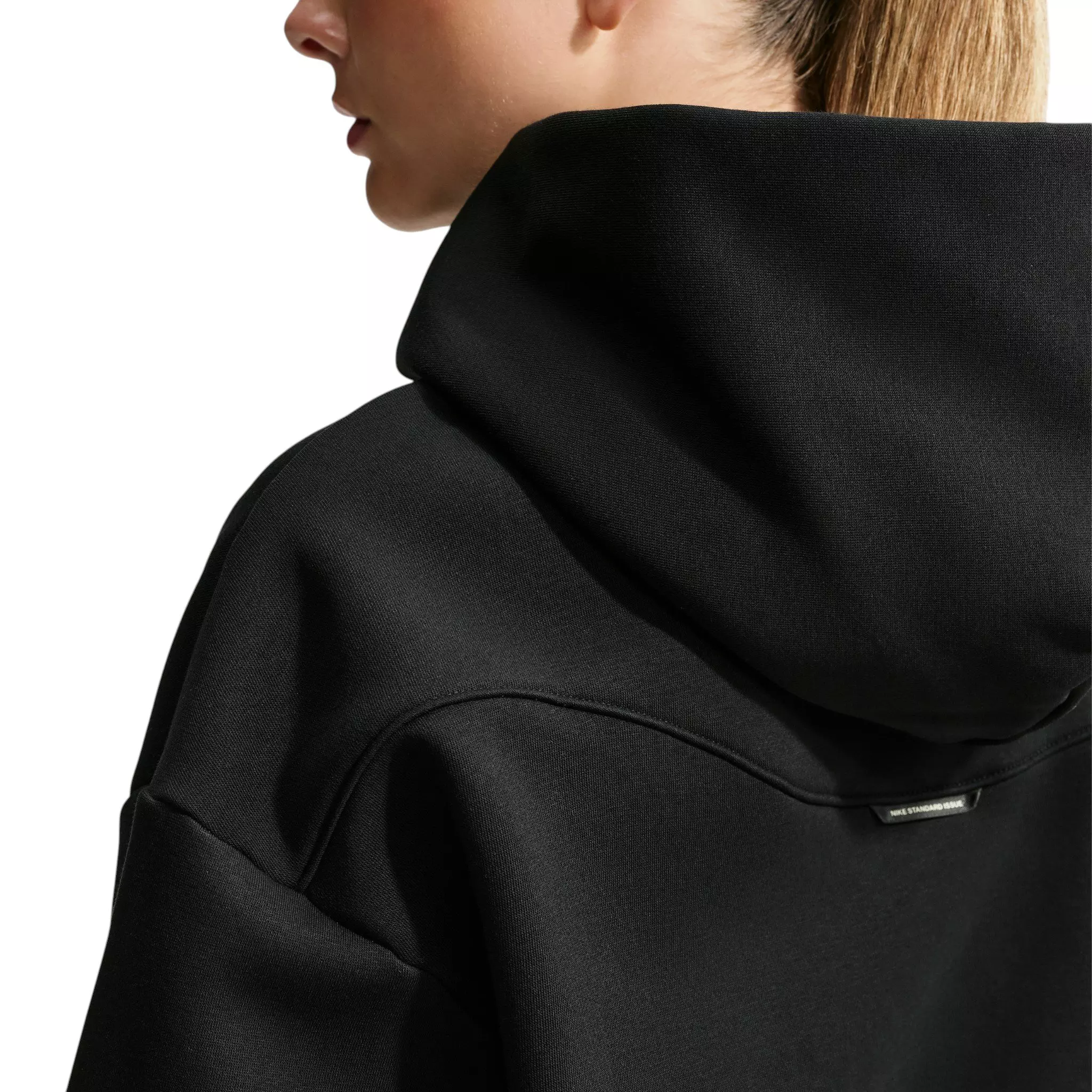 Nike Women's Standard Issue Brushed Pullover Therma-FIT Basketball Hoodie - Black/Off-White - BLACK/OFF-WHITE