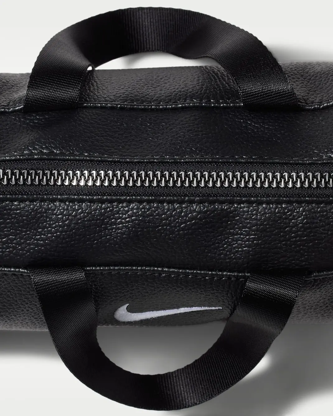 Nike Clash Mini Barrel Bag - Black - BLACK