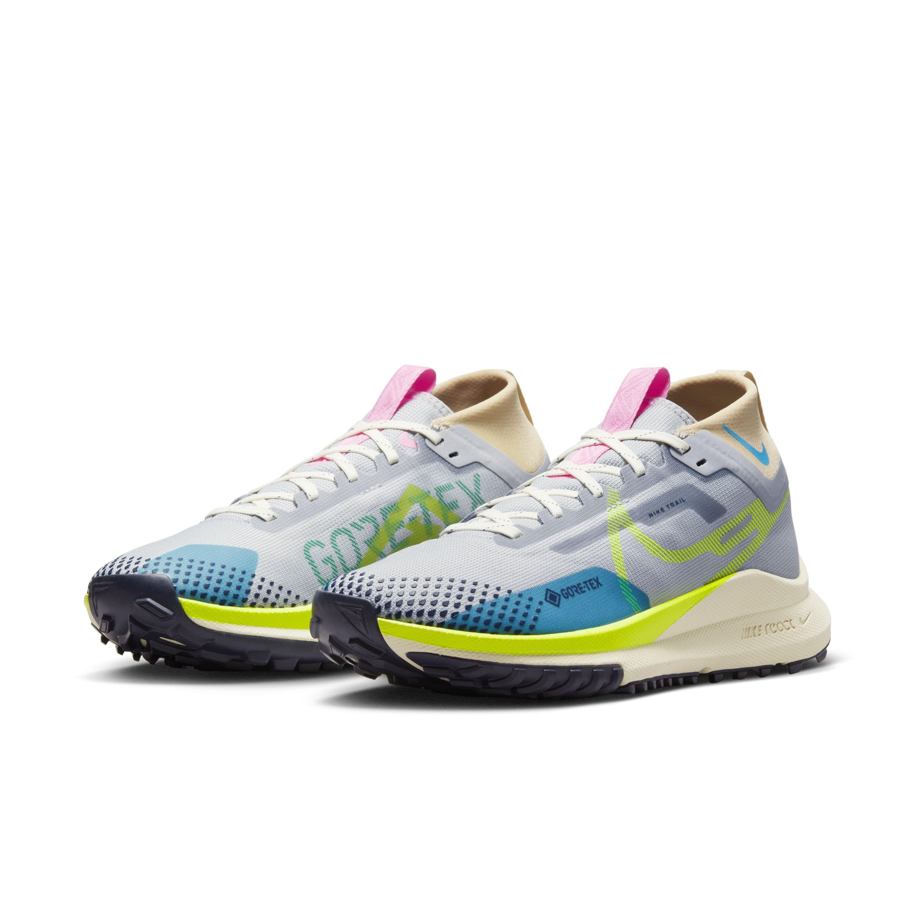 Nike Pegasus Trail 4 GORE-TEX "Wolf Grey/Volt/Stadium Green/Baltic Blue" Women's Trail Running Shoe - GREY/VOLT/GREEN/BLUE Thumbnail View 3