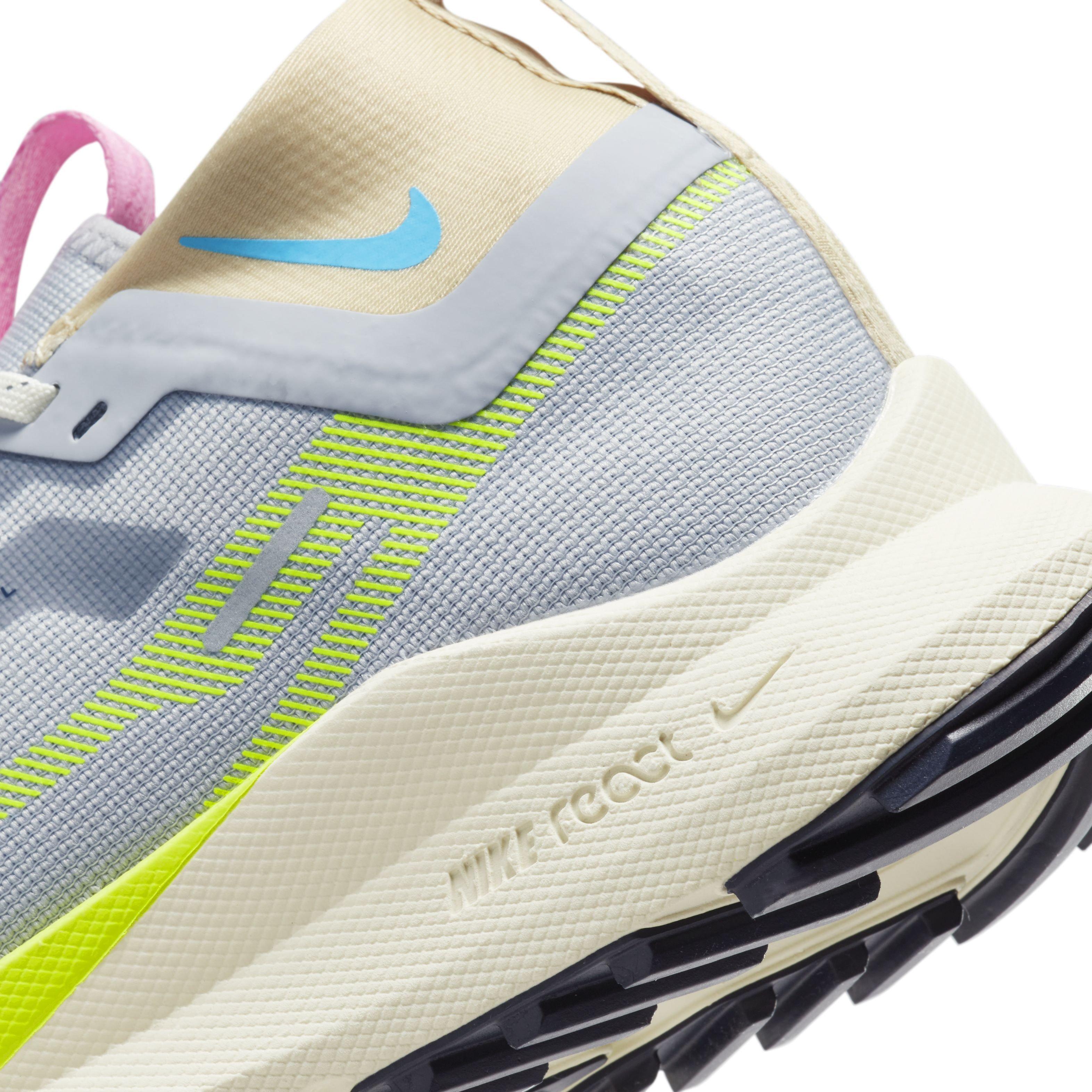 Nike Pegasus Trail 4 GORE-TEX "Wolf Grey/Volt/Stadium Green/Baltic Blue" Women's Trail Running Shoe - GREY/VOLT/GREEN/BLUE Thumbnail View 8