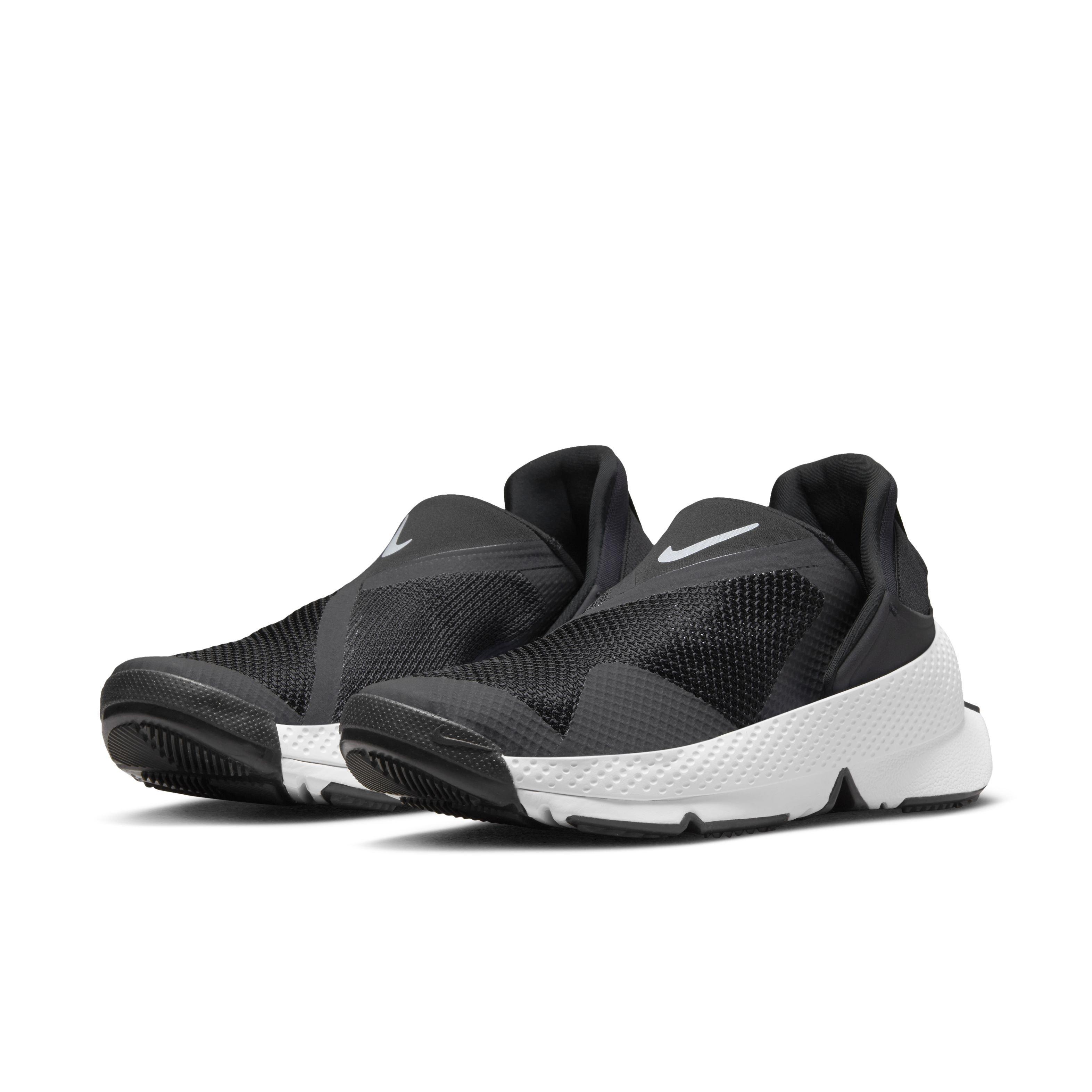 Nike Go FlyEase "Black/White" Women's Shoe - BLACK/WHITE Thumbnail View 3