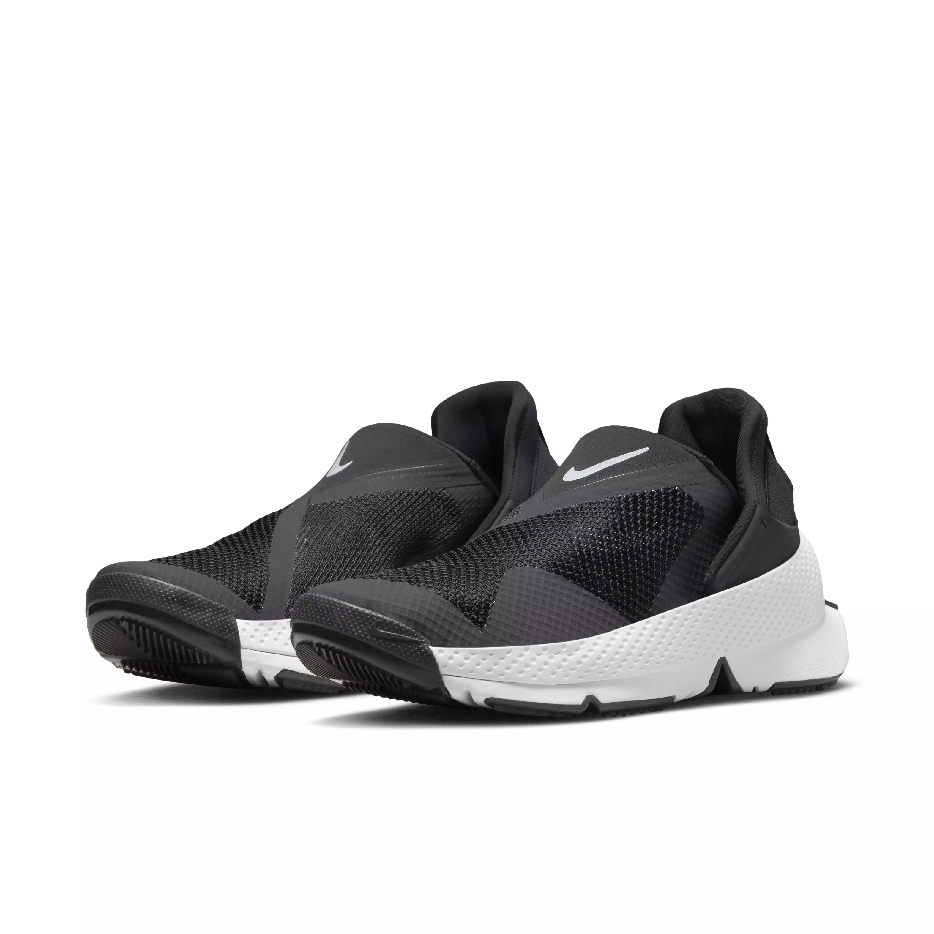 Nike Go FlyEase "Black/White" Women's Shoe - BLACK/WHITE