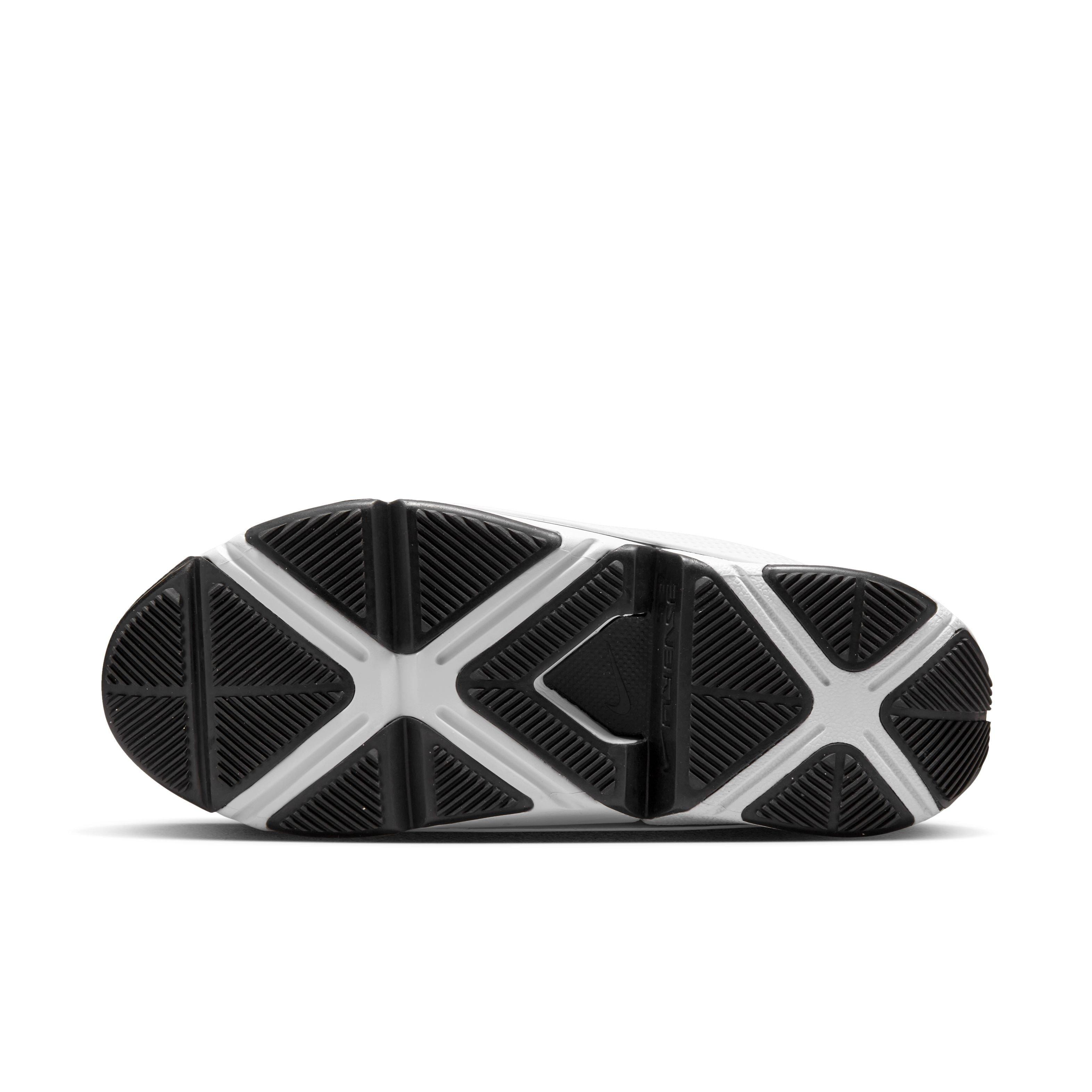 Nike Go FlyEase "Black/White" Women's Shoe - BLACK/WHITE Thumbnail View 6