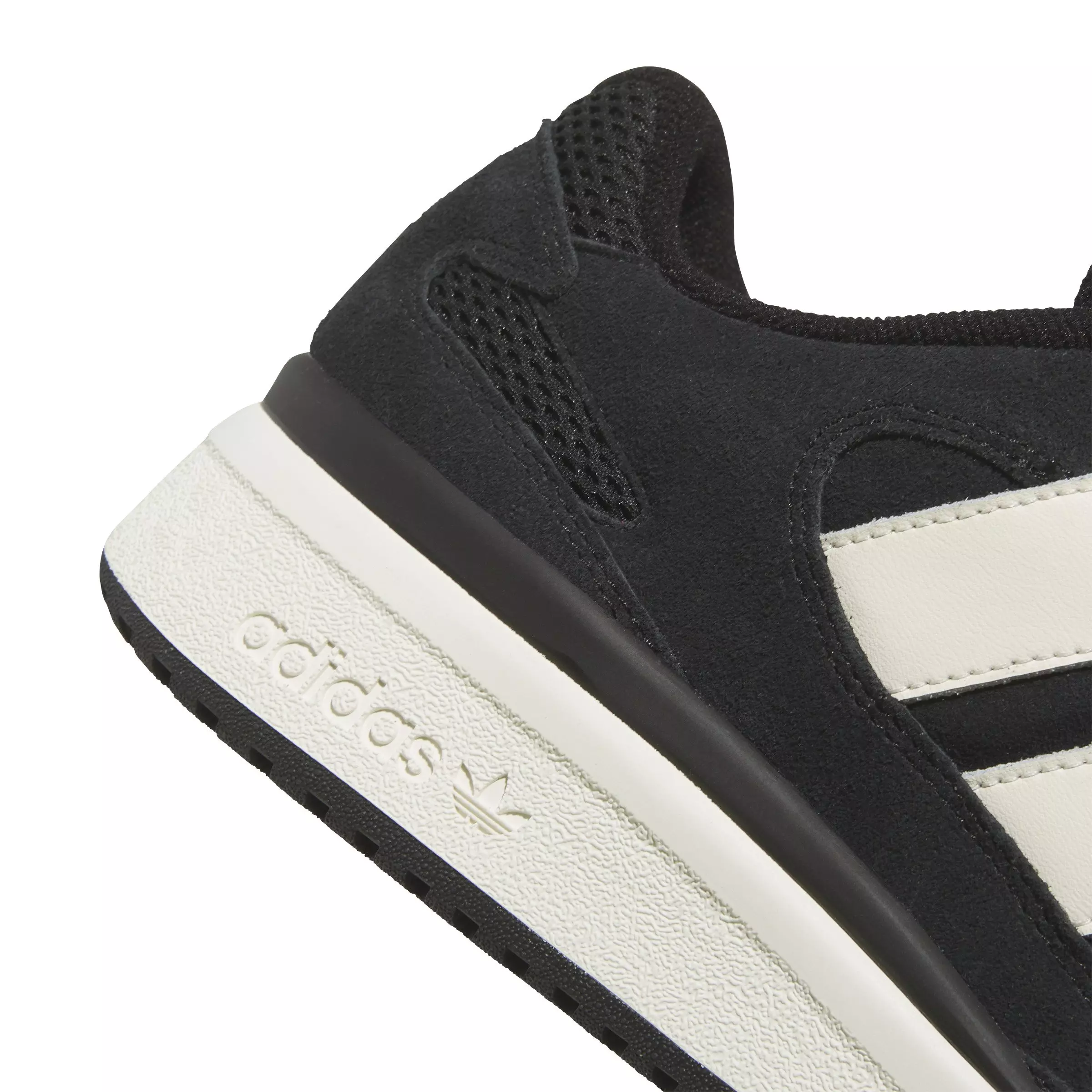 adidas Forum2000 "Core Black/Off White/Off White" Unisex Shoe - BLACK/OFF WHITE/OFF WHITE