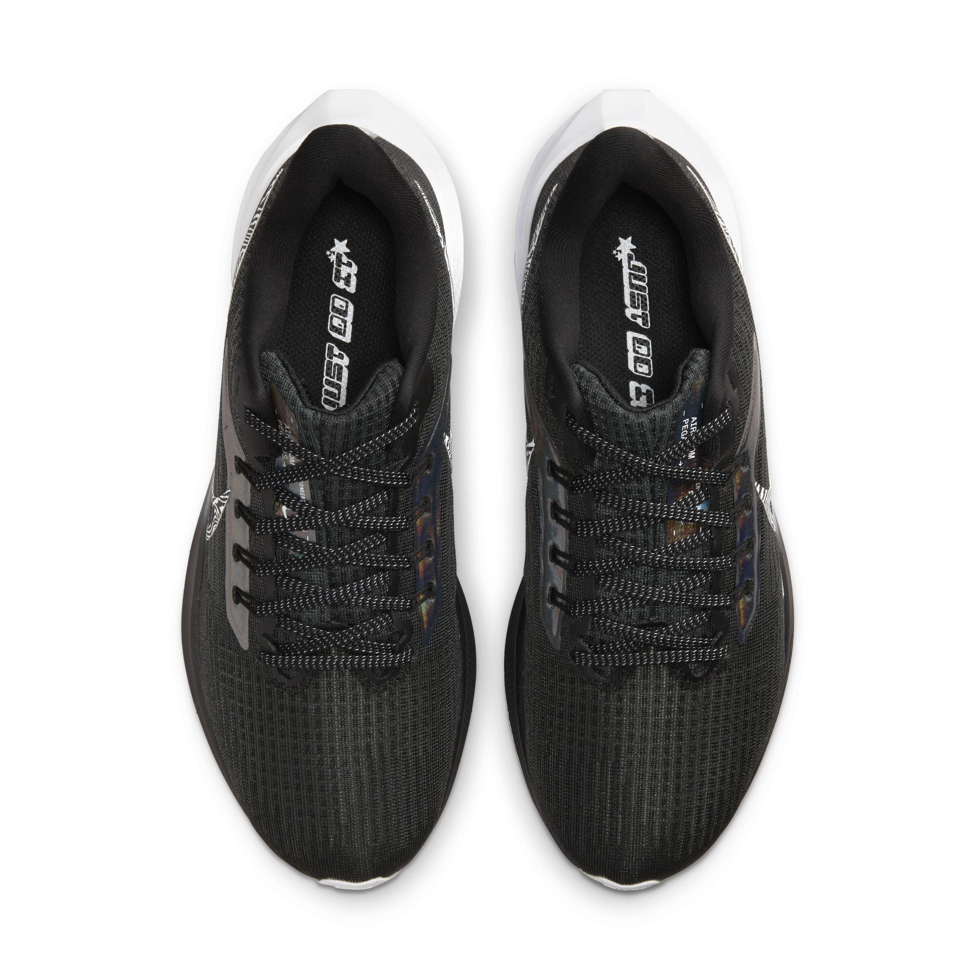 Nike Pegasus 39 Premium "Black/White" Women's Running Shoe - BLACK/WHITE Thumbnail View 4