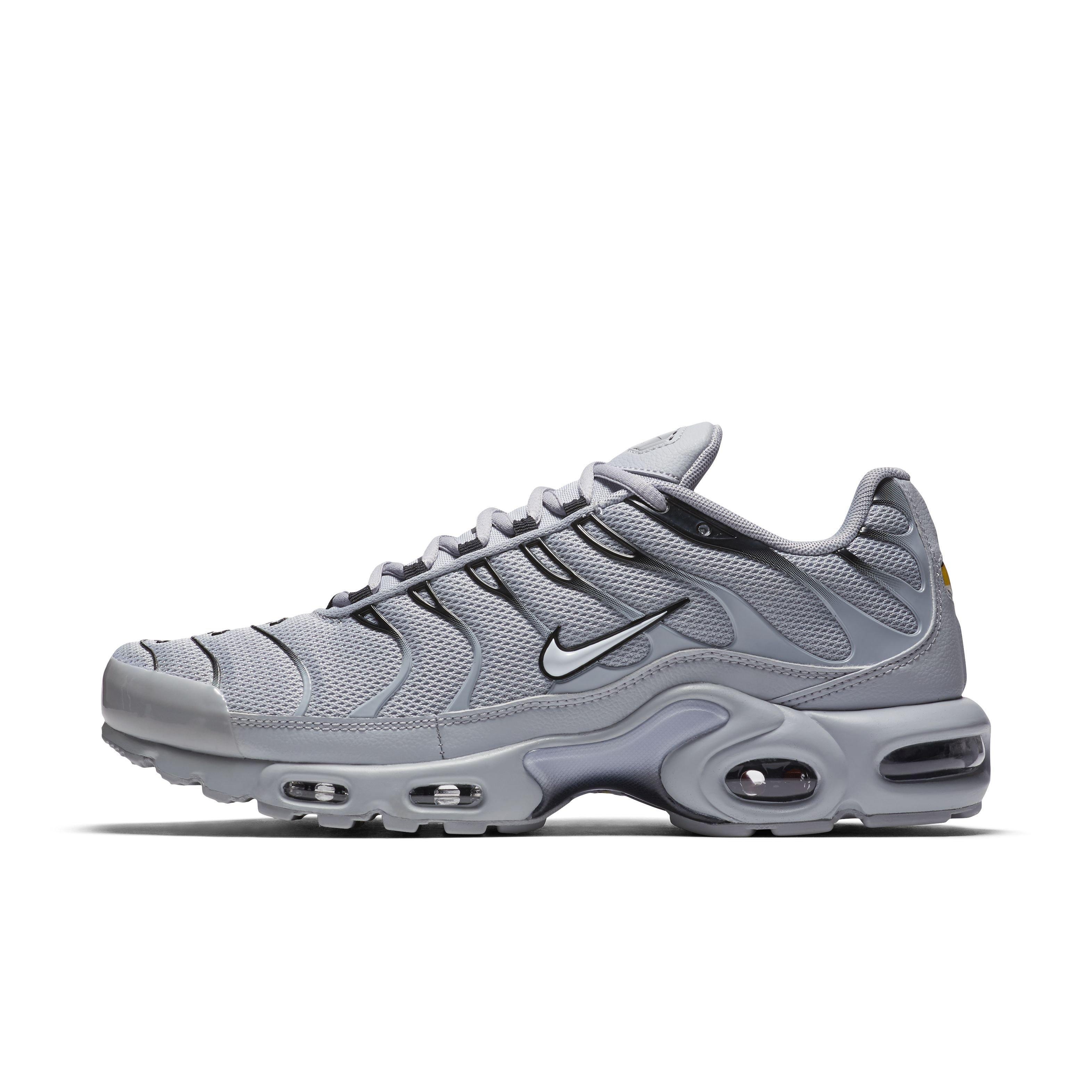 Nike air max plus hibbett sports online