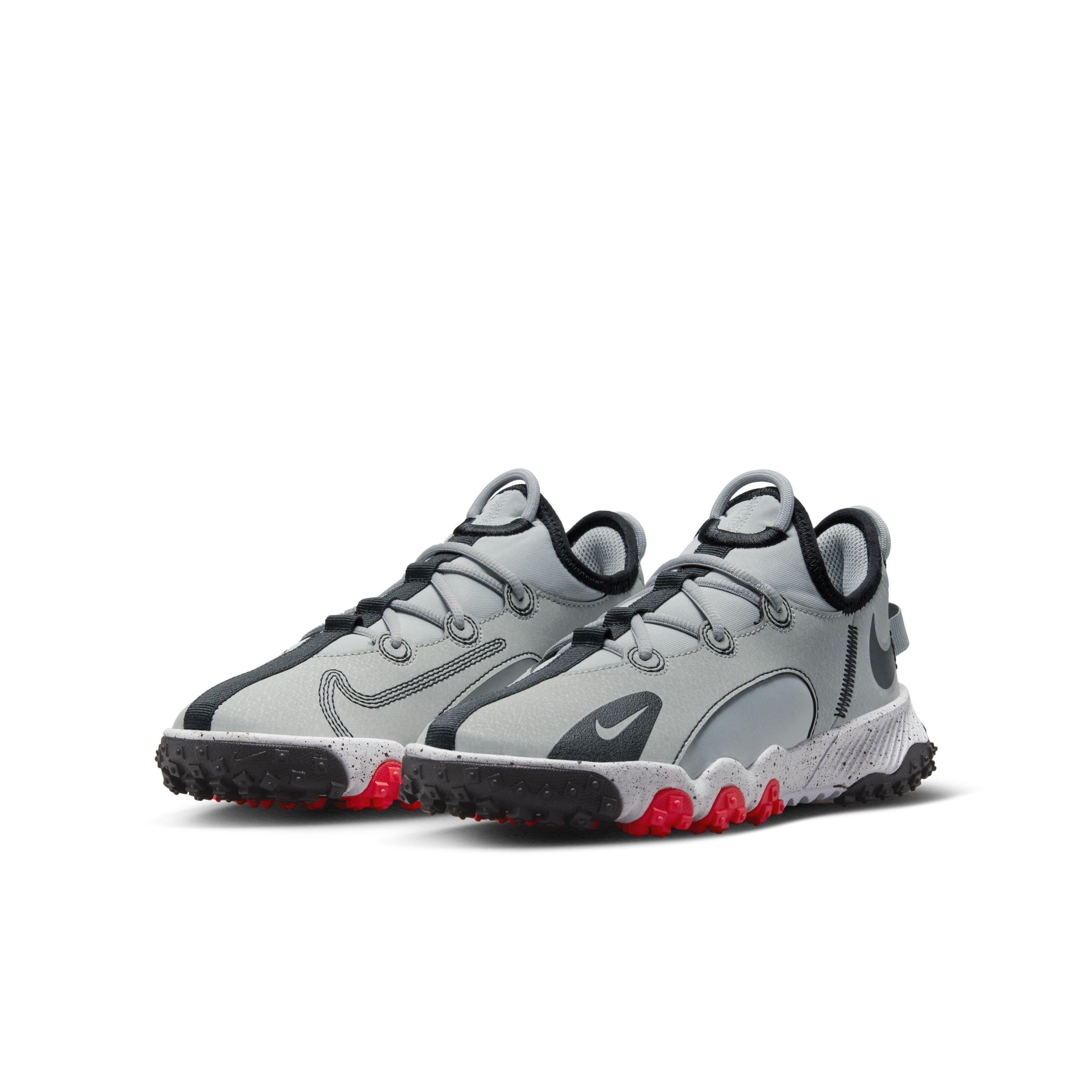 Nike Future Field  Grade School Boys' "Light Smoke Grey/Black/Bright Crimson/White" Football Shoe
