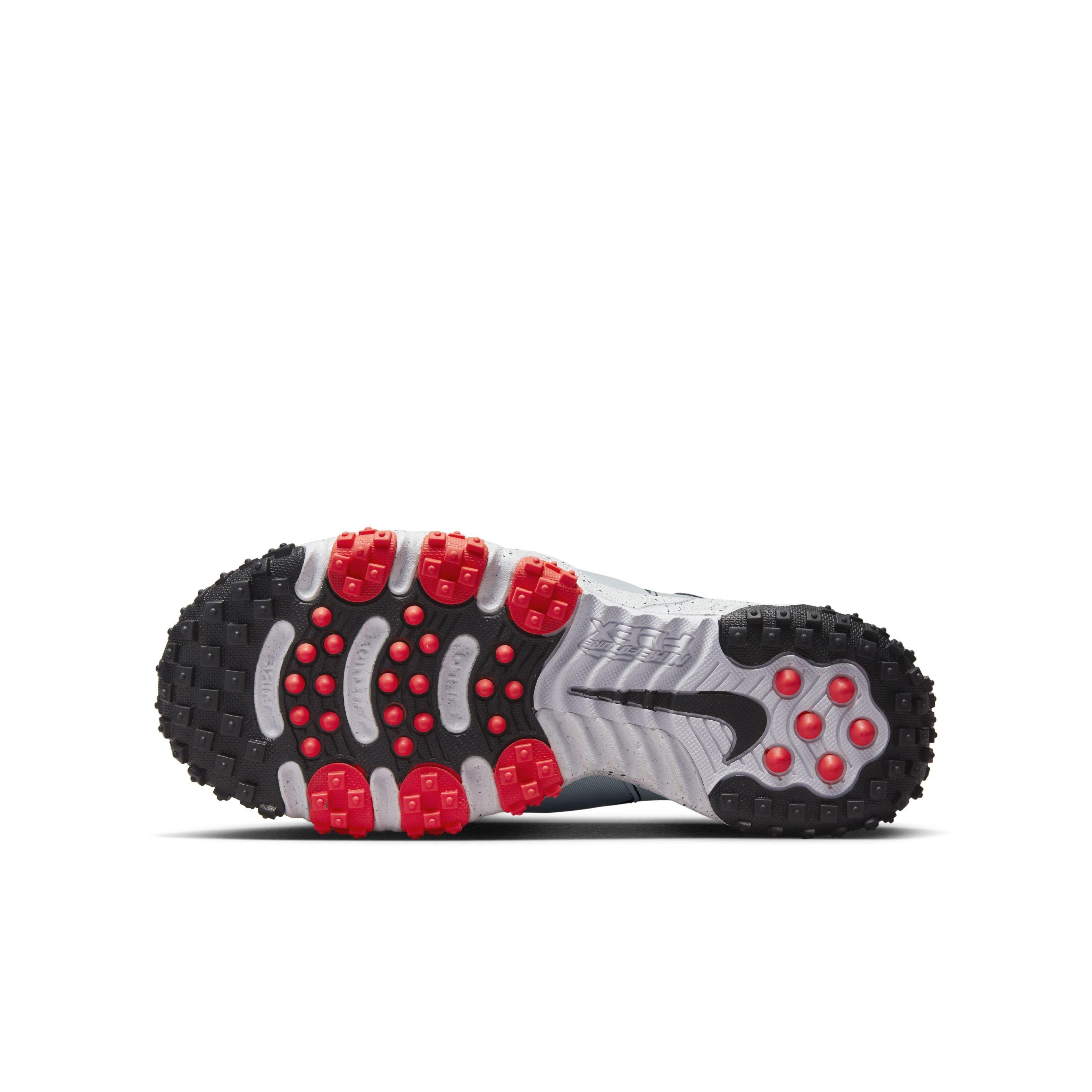 Nike Future Field  Grade School Boys' "Light Smoke Grey/Black/Bright Crimson/White" Football Shoe