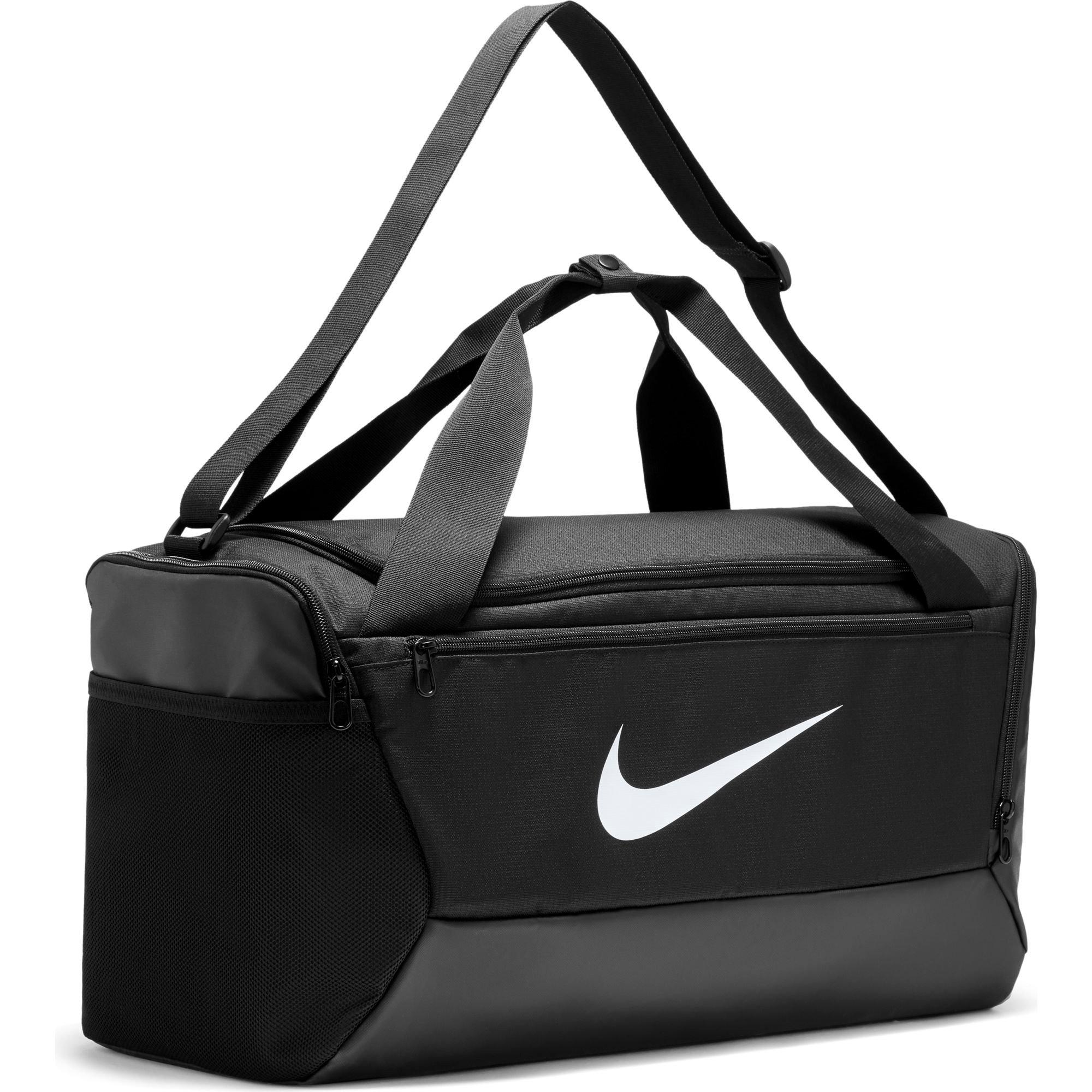 Nike Brasilla 9.5 Training Small Duffel Bag