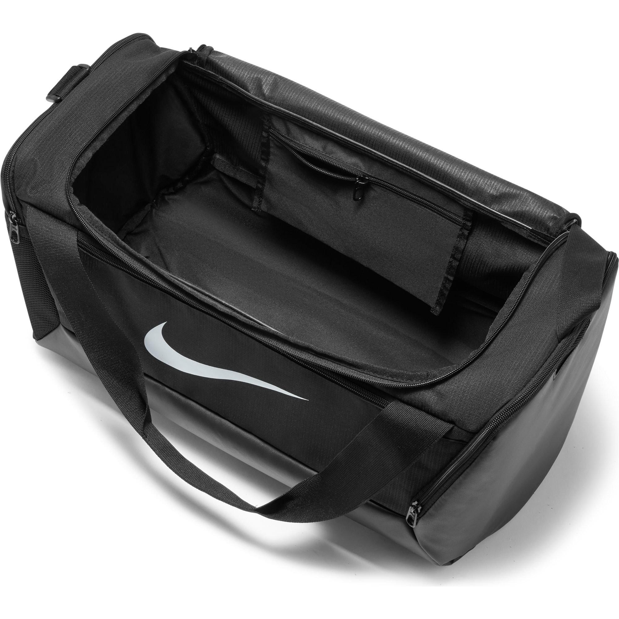 Nike Brasilla 9.5 Training Small Duffel Bag