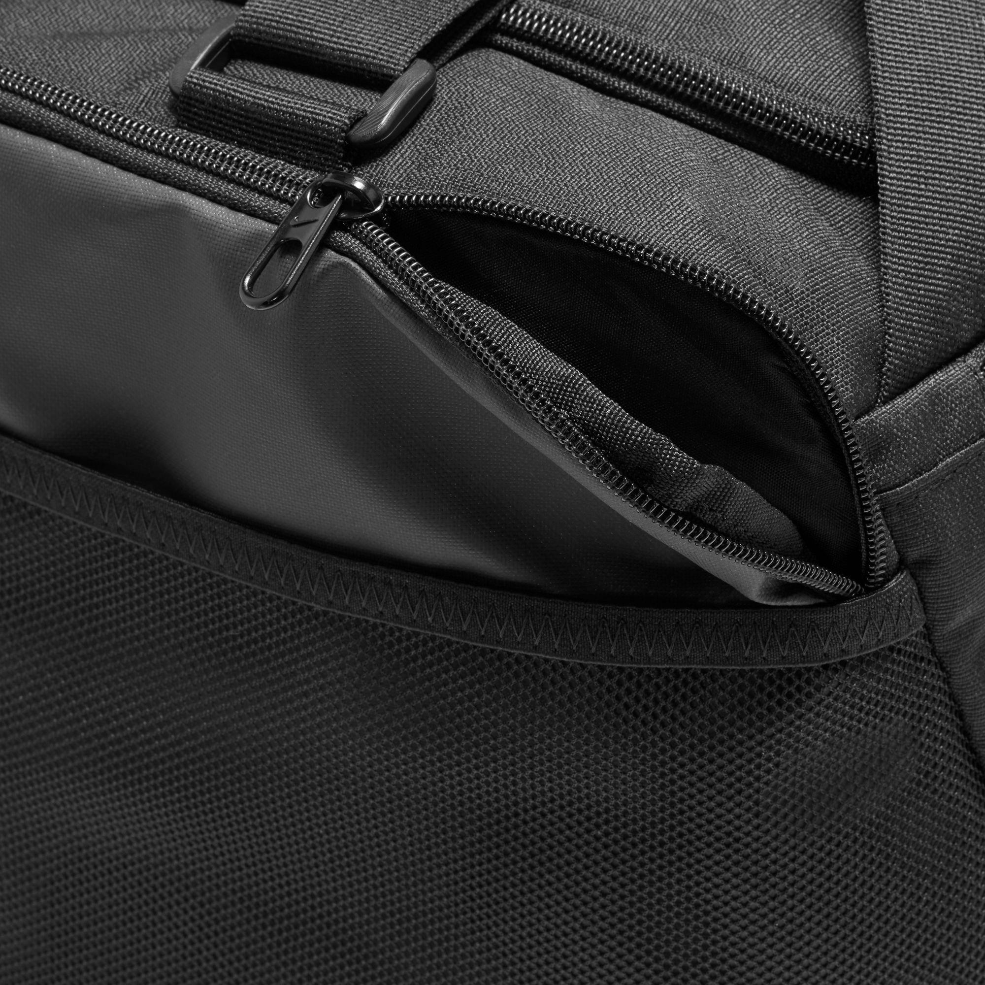 Nike Brasilla 9.5 Training Small Duffel Bag