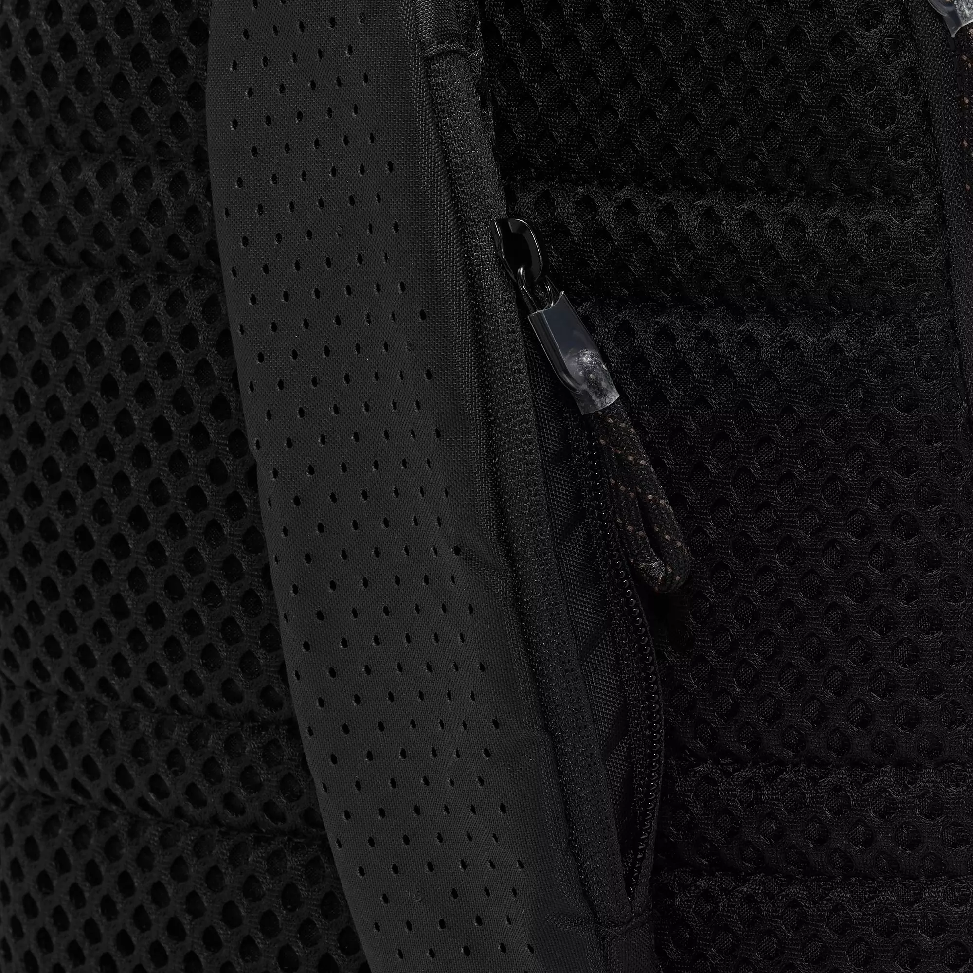 Nike Sportswear Essentials Sling Bag - Black - BLACK