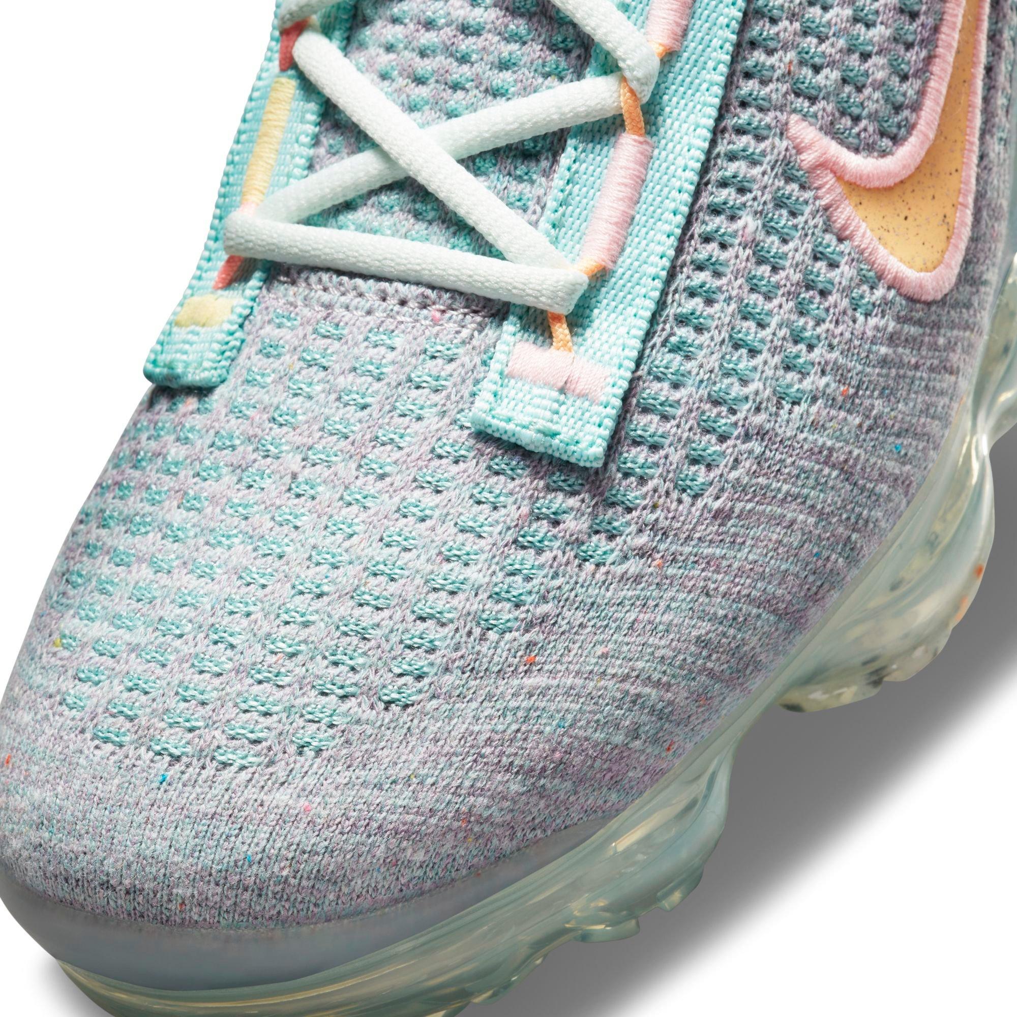 vapormax light dew
