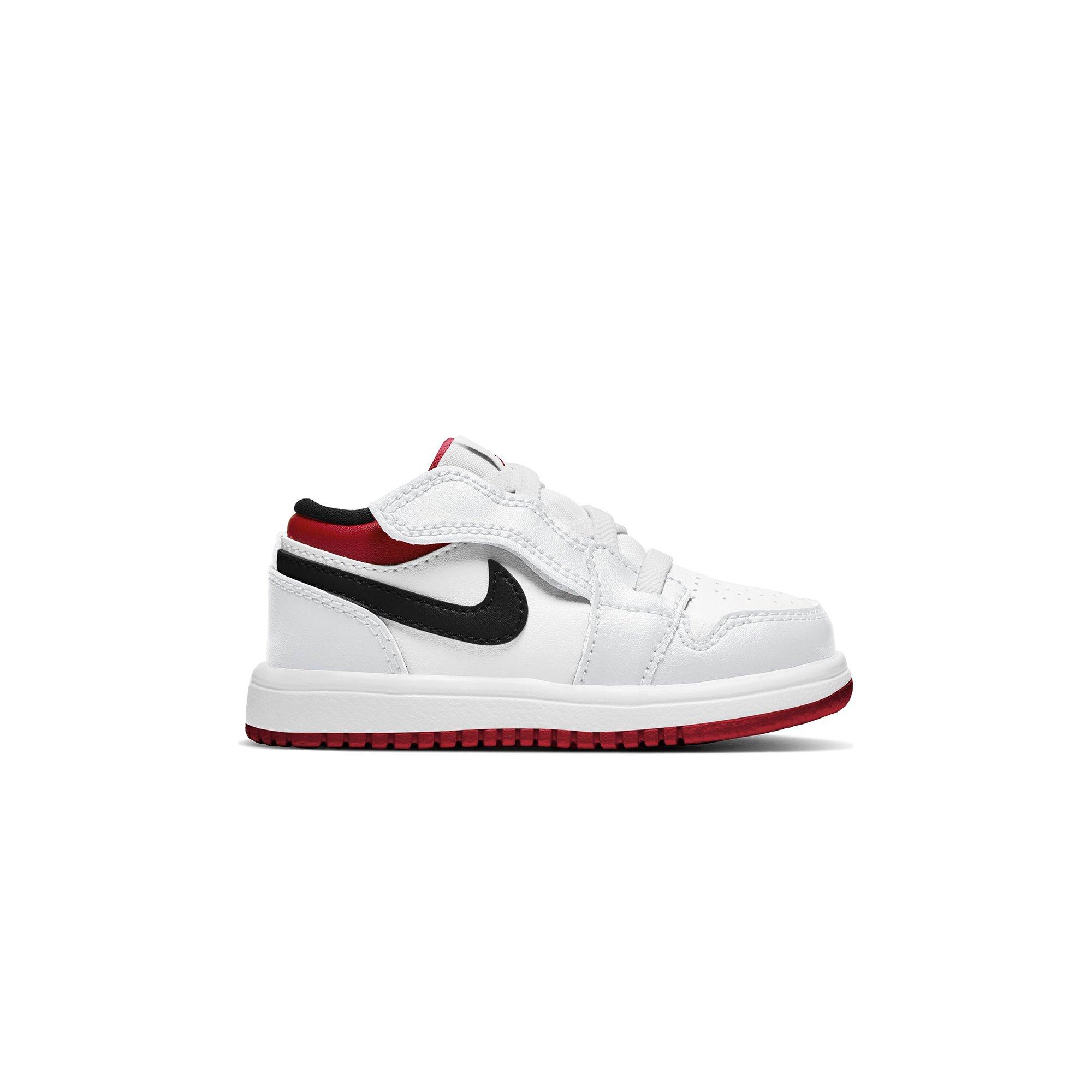 jordan 1 low black toe grade school