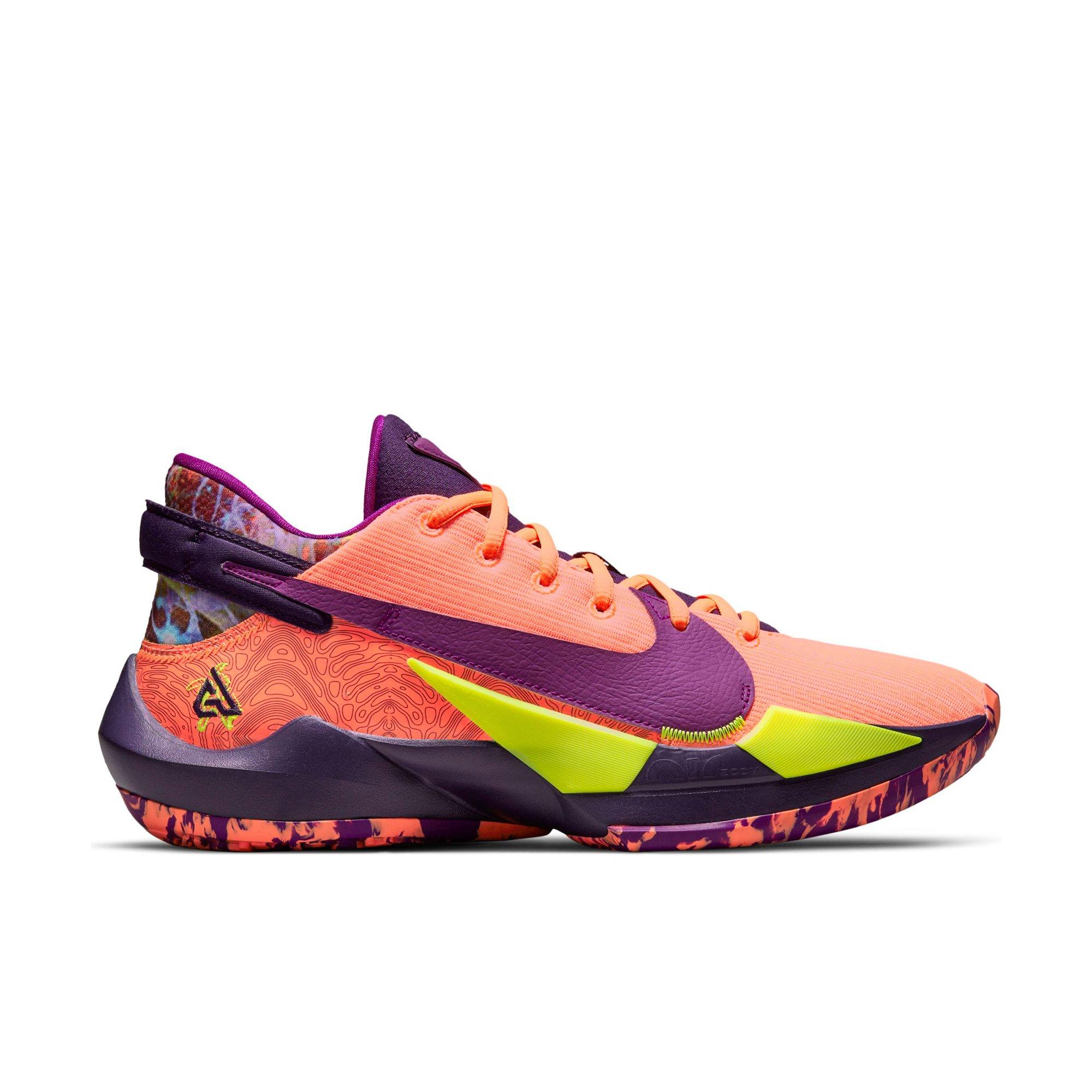 giannis antetokounmpo shoes white