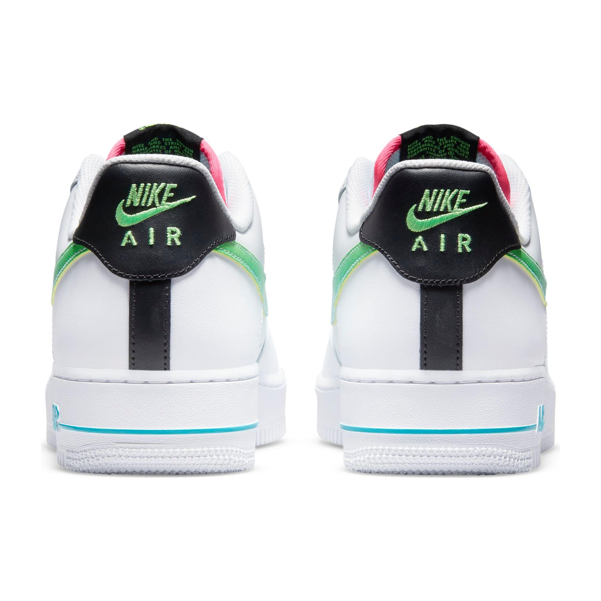 Nike Air Force 1 '07 LV8 \