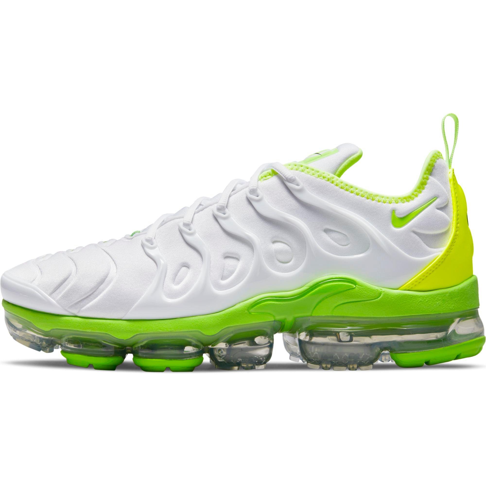 volt green vapormax plus