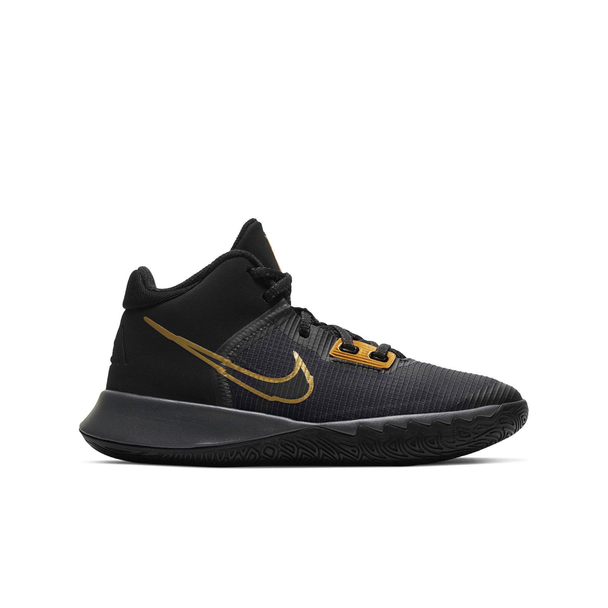 Hibbett sports discount kyrie 4