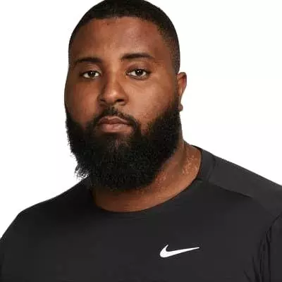 Nike Men's Dri-FIT Element Running Crew-Black - BLACK