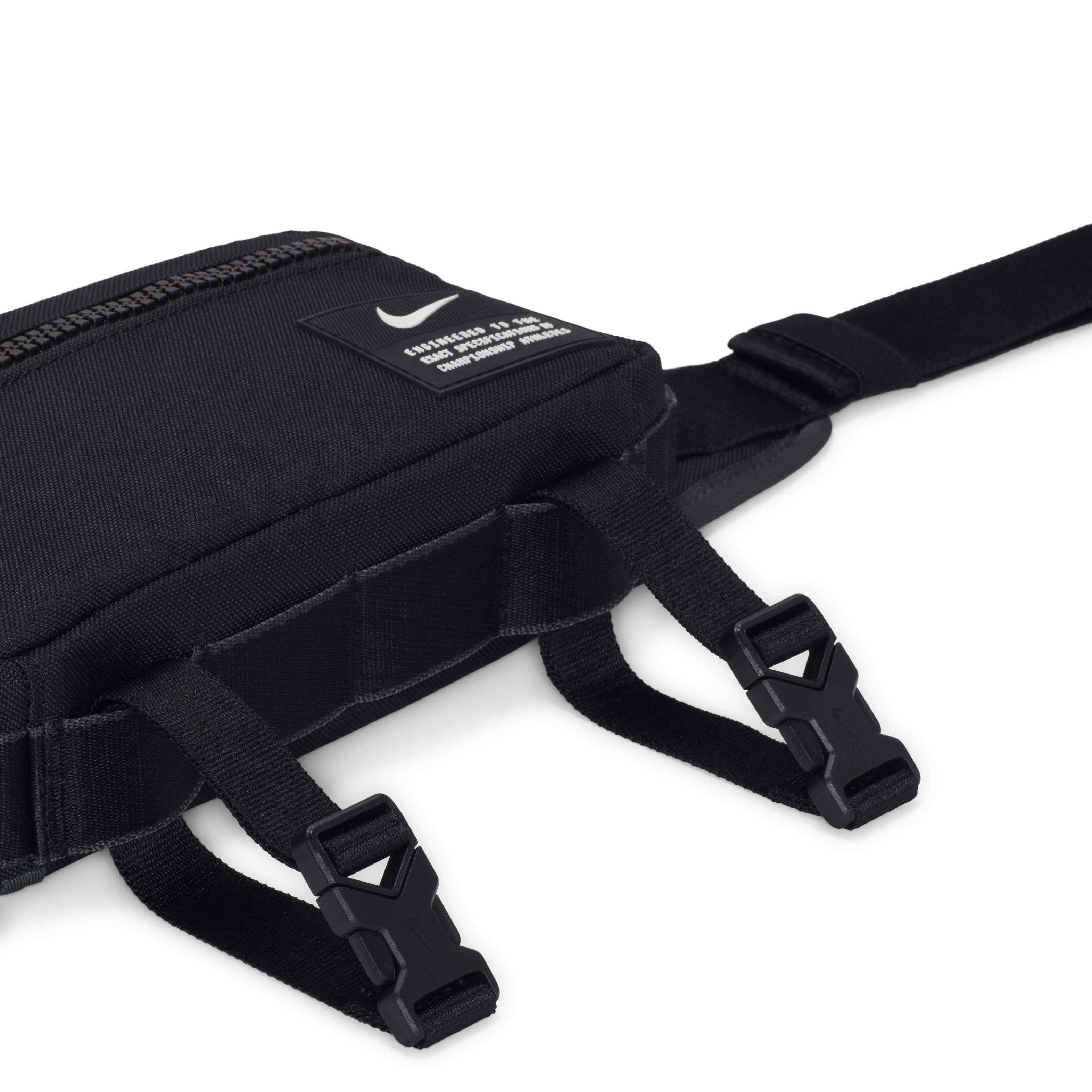 Nike Utility Speed Fanny Pack