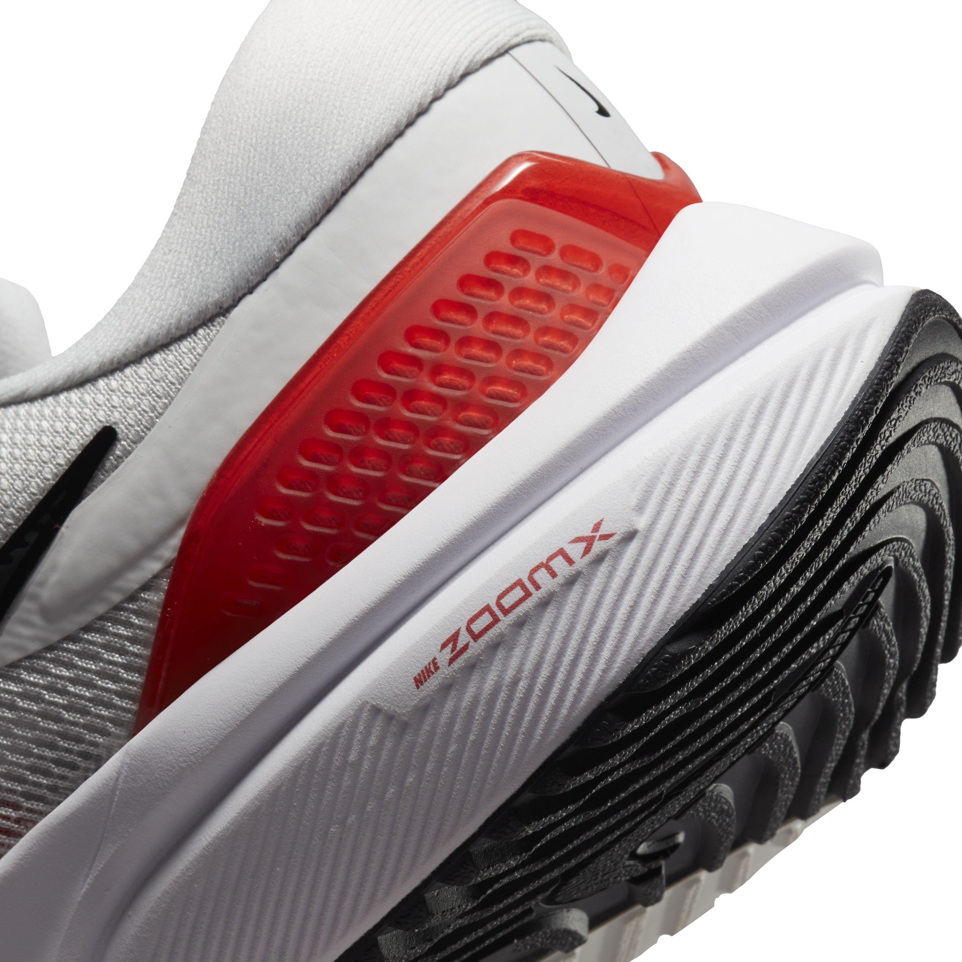 Nike Vomero 16 "Photon Dust/Black/Light Crimson/White" Men's Running Shoe - DUST/BLACK/LT CRIMSON/WHITE Thumbnail View 8