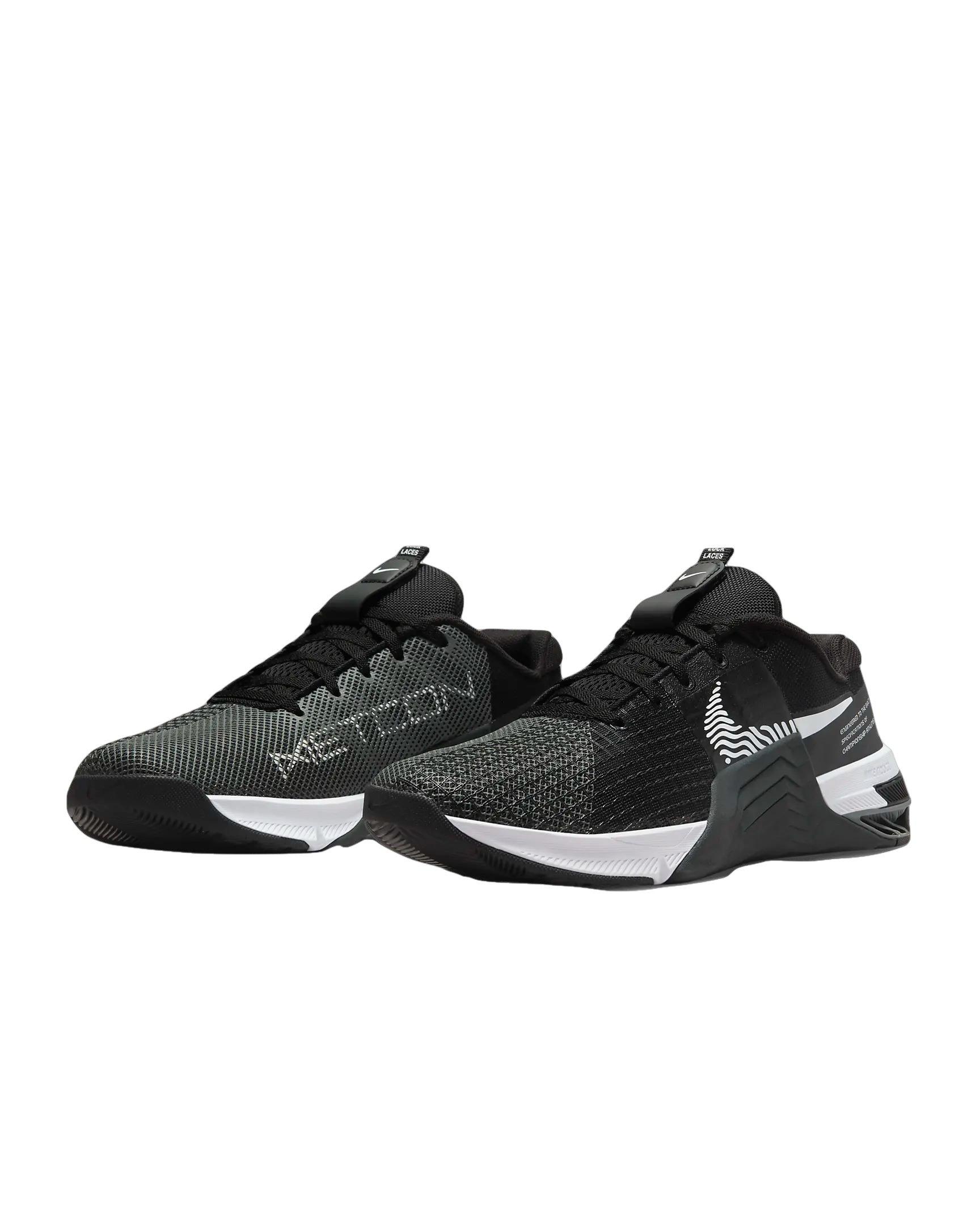 Nike Metcon 8 "Black/Dark Smoke Grey/Smoke Grey/White" Men's Training Shoe - BLACK/DK GREY/GREY/WHITE Thumbnail View 3