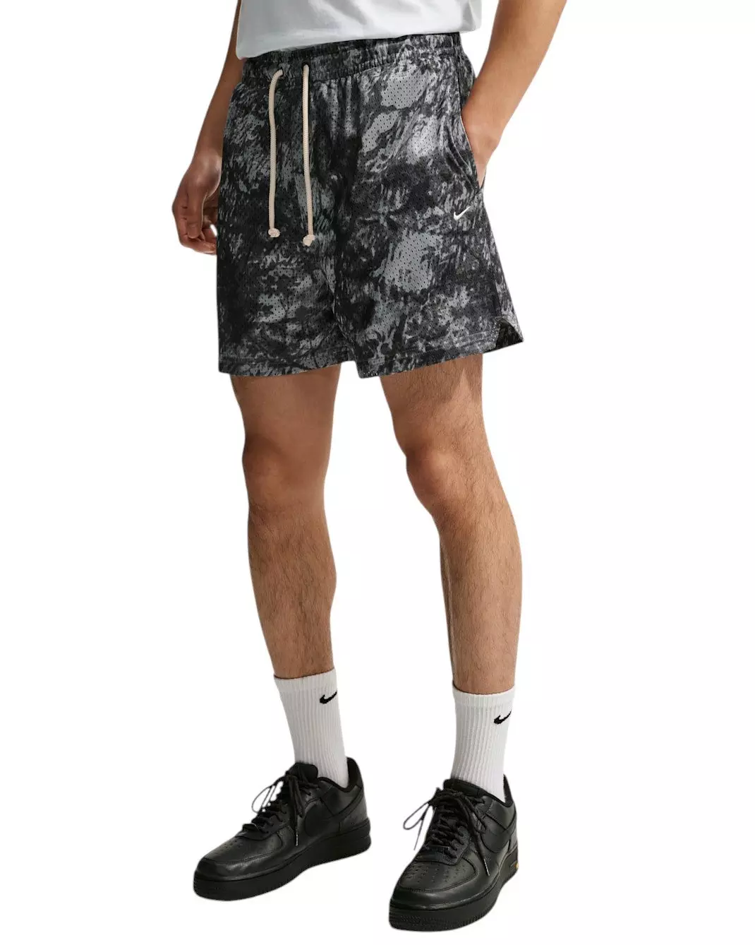 Nike Men's Standard Issue 5" Basketball Shorts - Iron Grey - IRON GREY