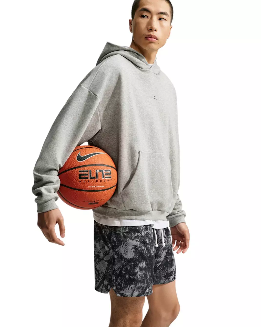 Nike Men's Standard Issue 5" Basketball Shorts - Iron Grey - IRON GREY