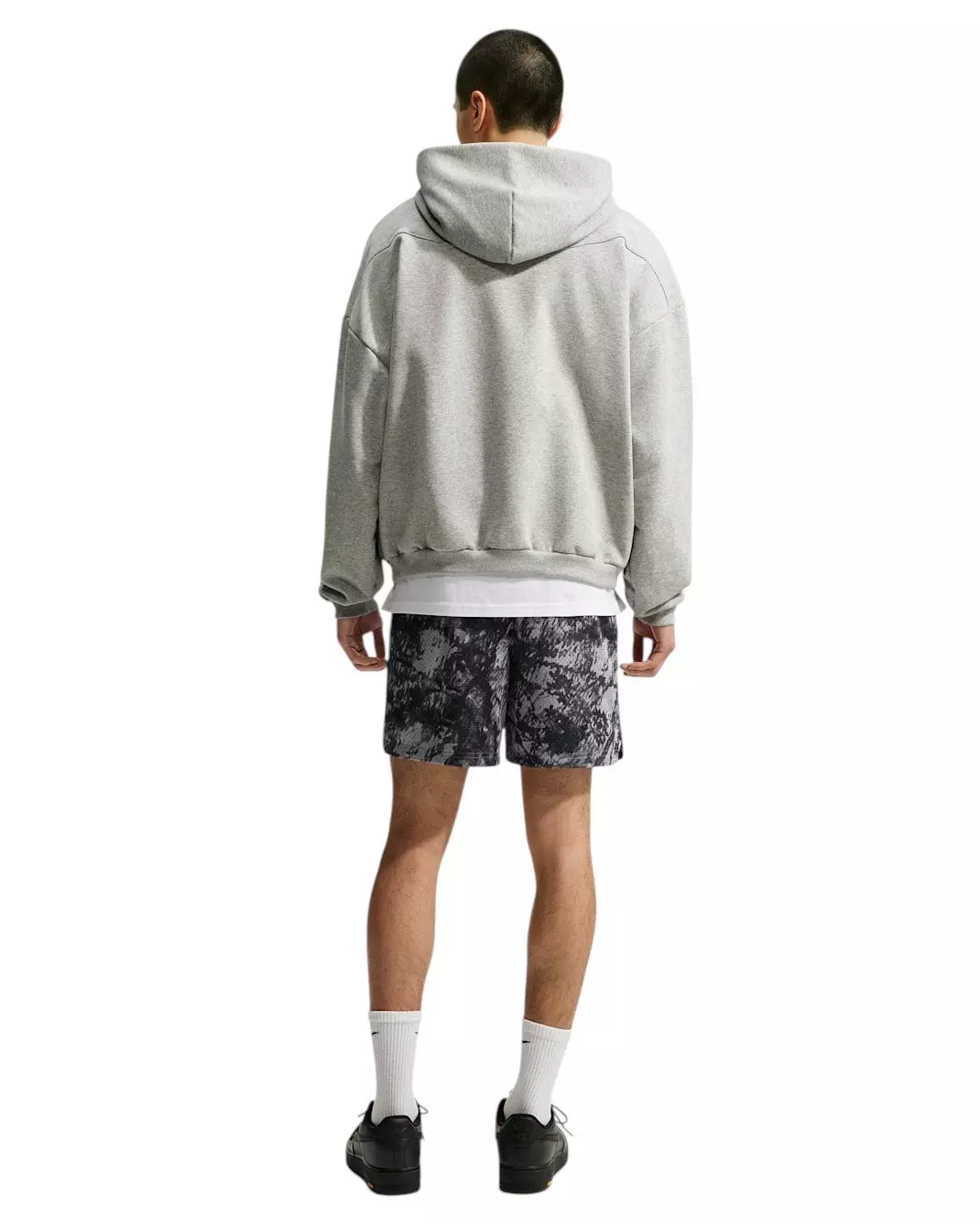 Nike Men's Standard Issue 5" Basketball Shorts - Iron Grey - IRON GREY