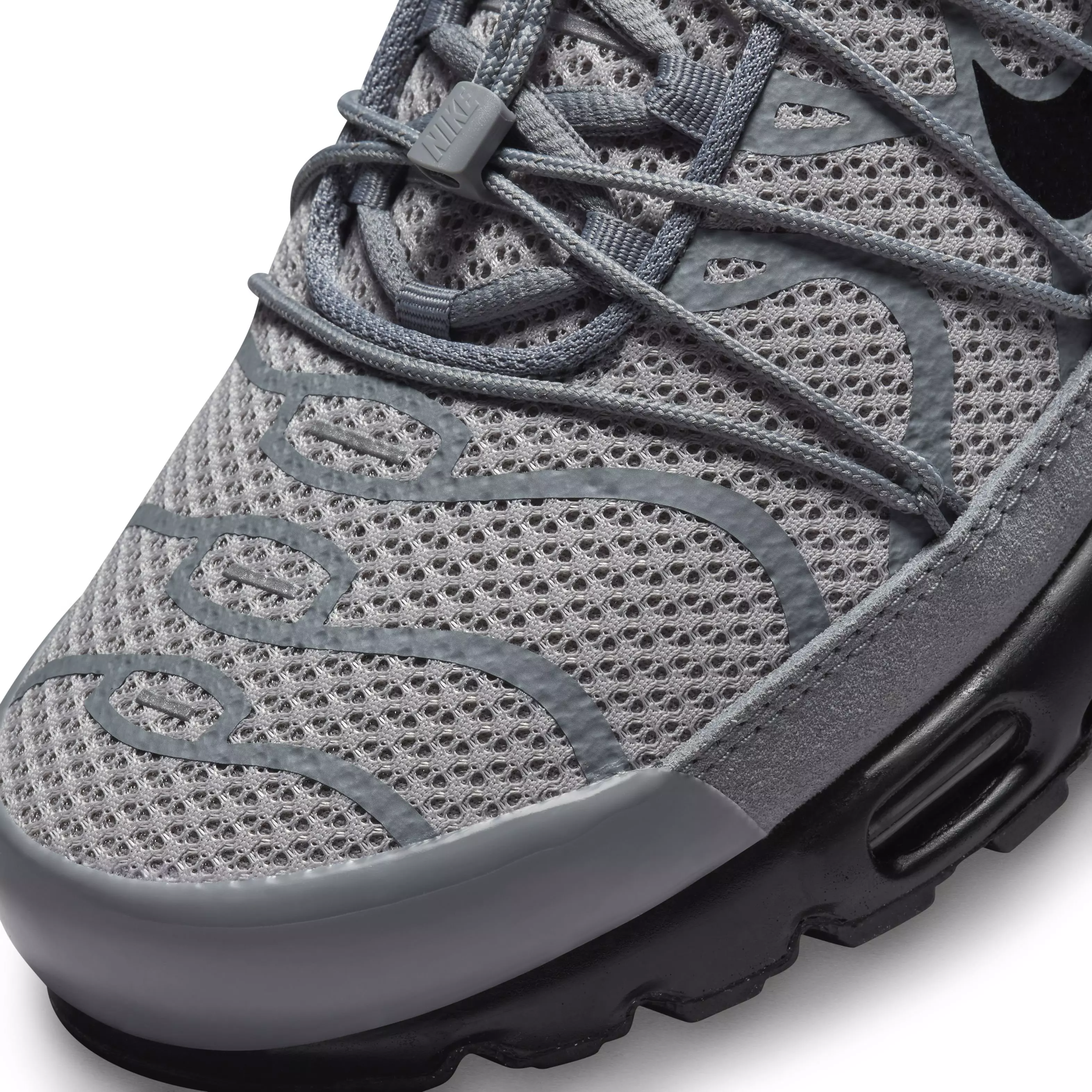 Nike Air Max Plus Utility "Wolf Grey/Black/Cool Grey/Varsity Maize" Men's Shoe - GREY/BLACK/GREY/MAIZE