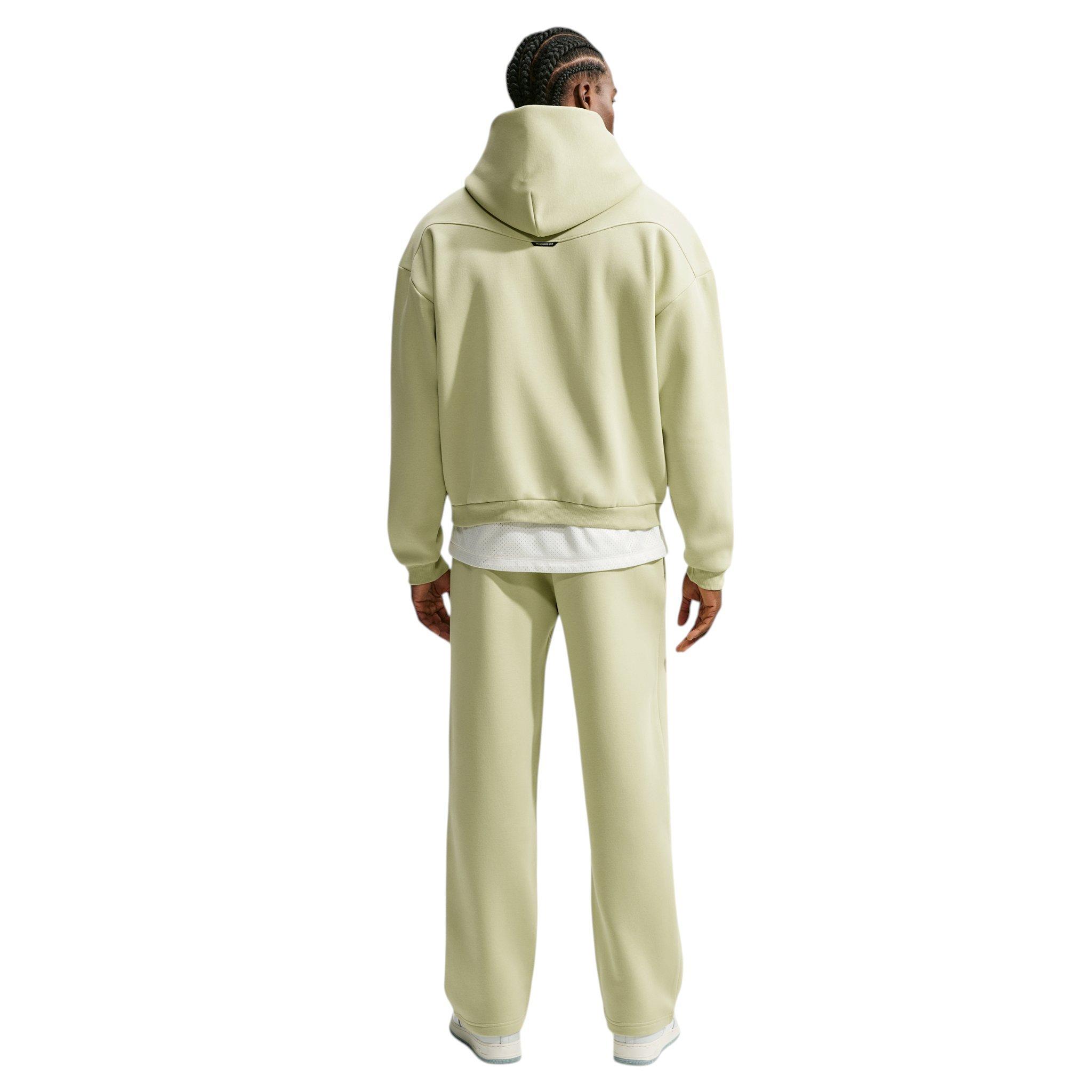 Nike Men's Standard Issue Therma-FIT Brushed Basketball Pullover Hoodie - Olive Green - OLIVE GREEN