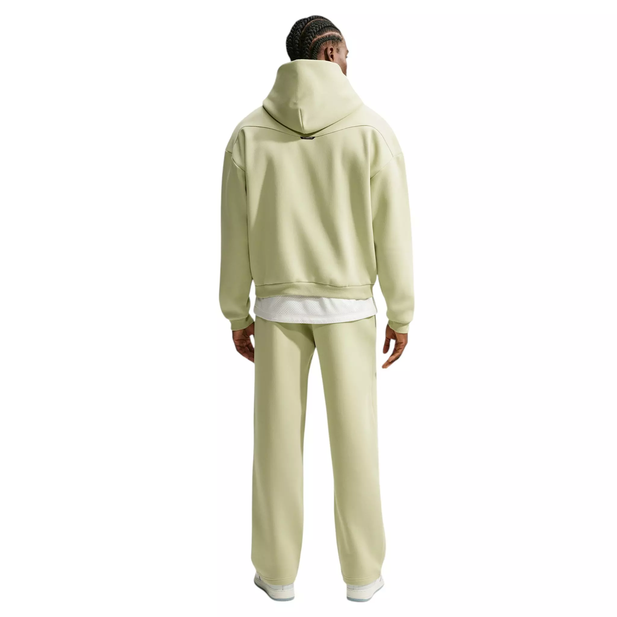 Nike Men's Standard Issue Therma-FIT Brushed Basketball Pullover Hoodie - Olive Green - OLIVE GREEN