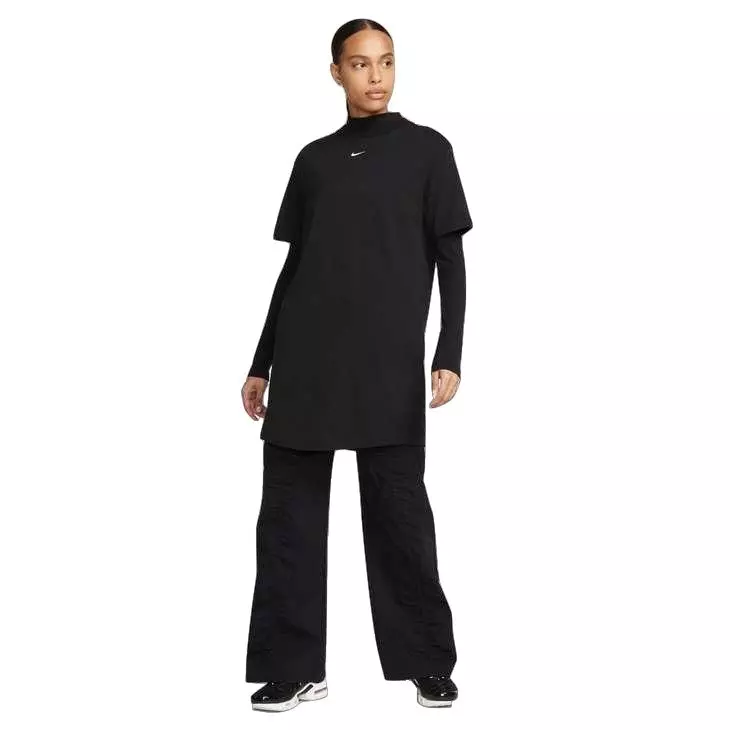 Nike Women's Sportswear Essentials Short Sleeve Dress - BLACK