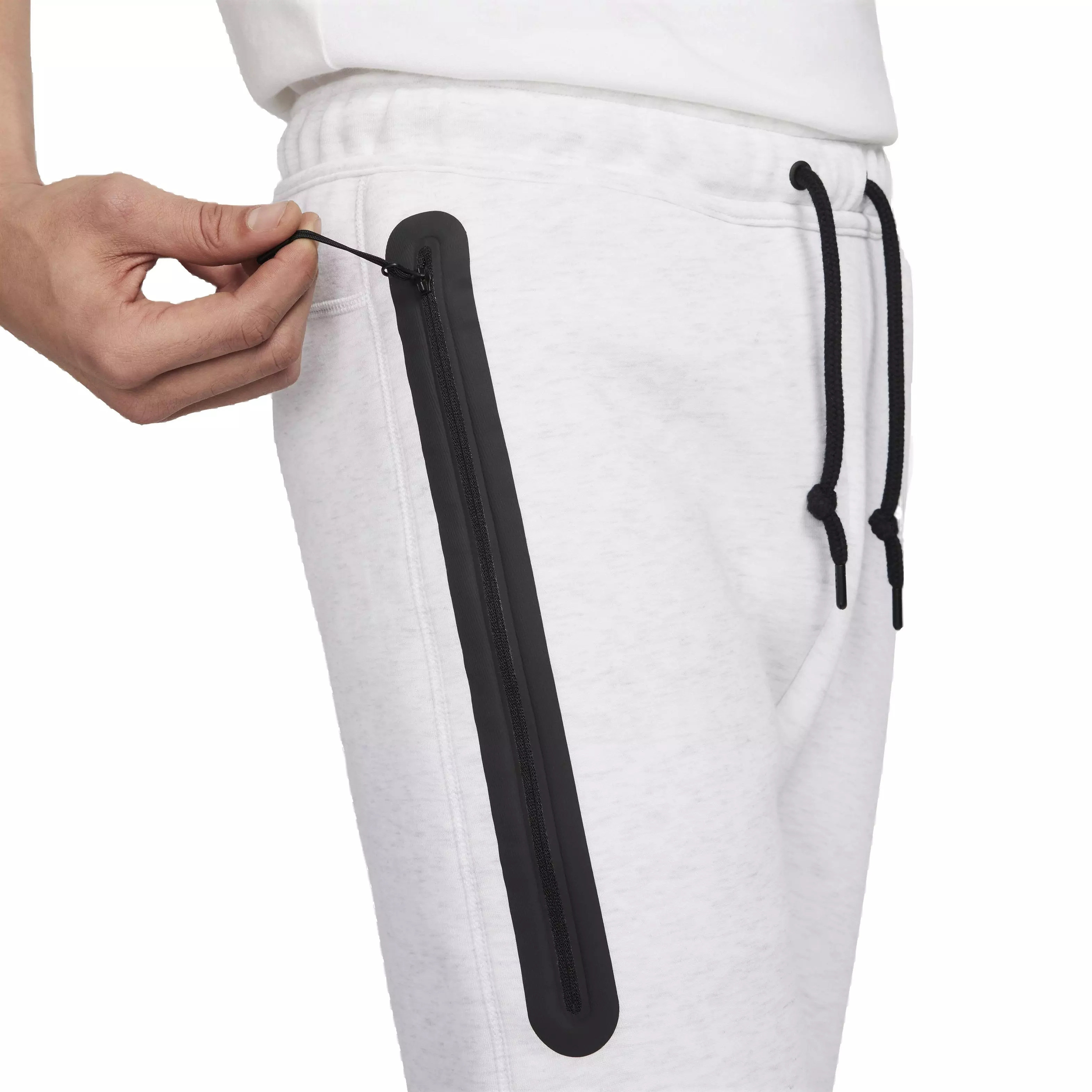 Nike Men's Sportswear Tech Fleece Joggers - WHITE
