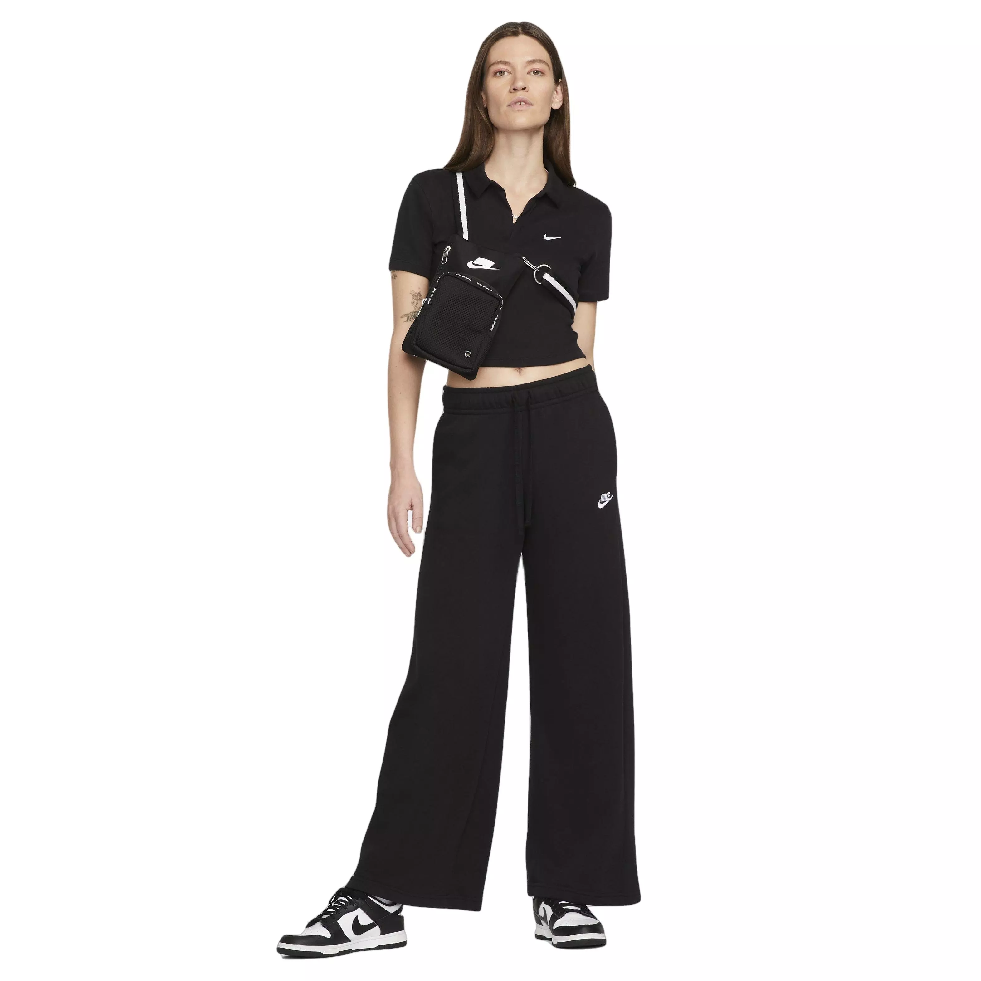 Nike Women's Club Fleece Wide-Leg Mid-Rise Sweatpant - BLACK