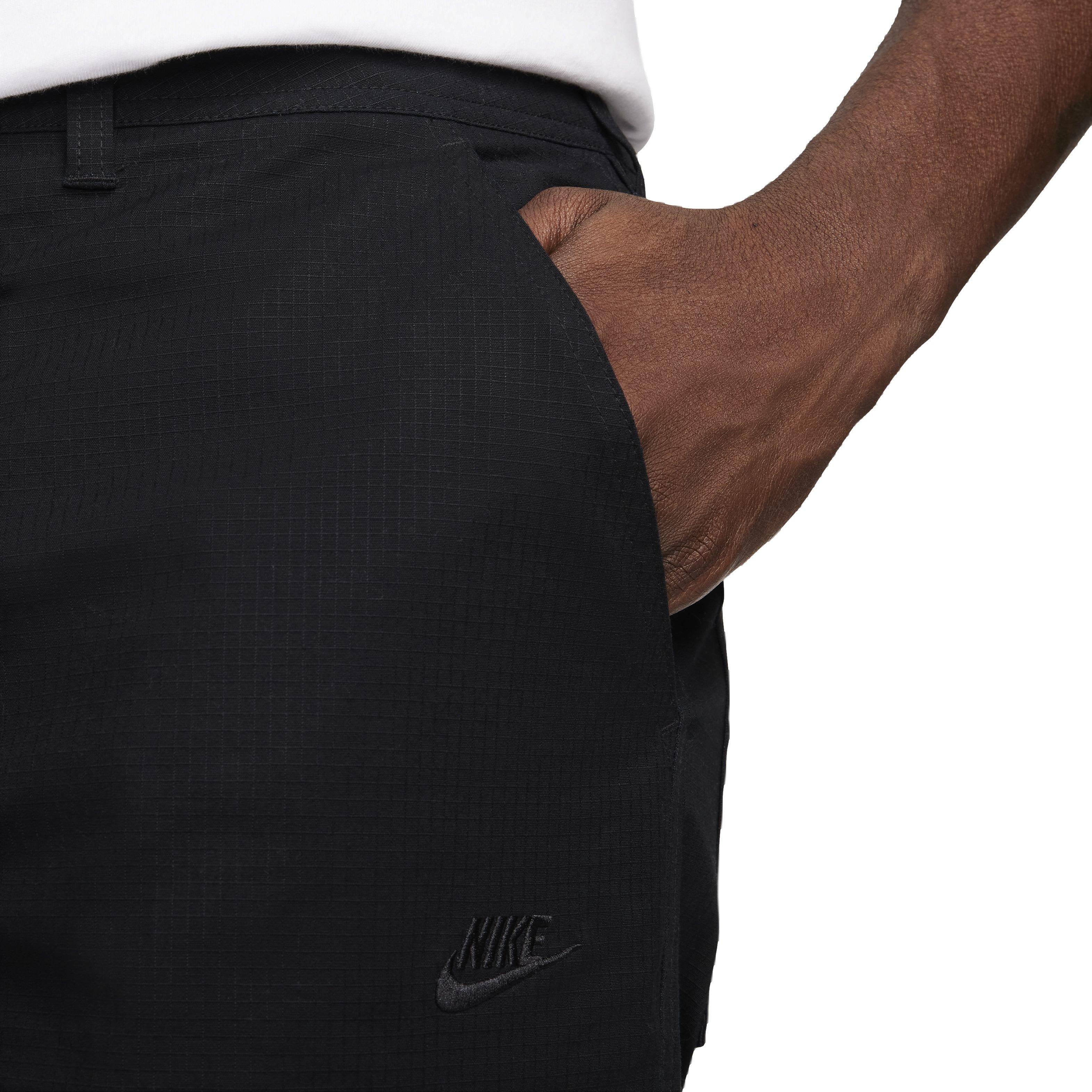 Nike Men's Club Cargo Pants - BLACK Thumbnail View 3