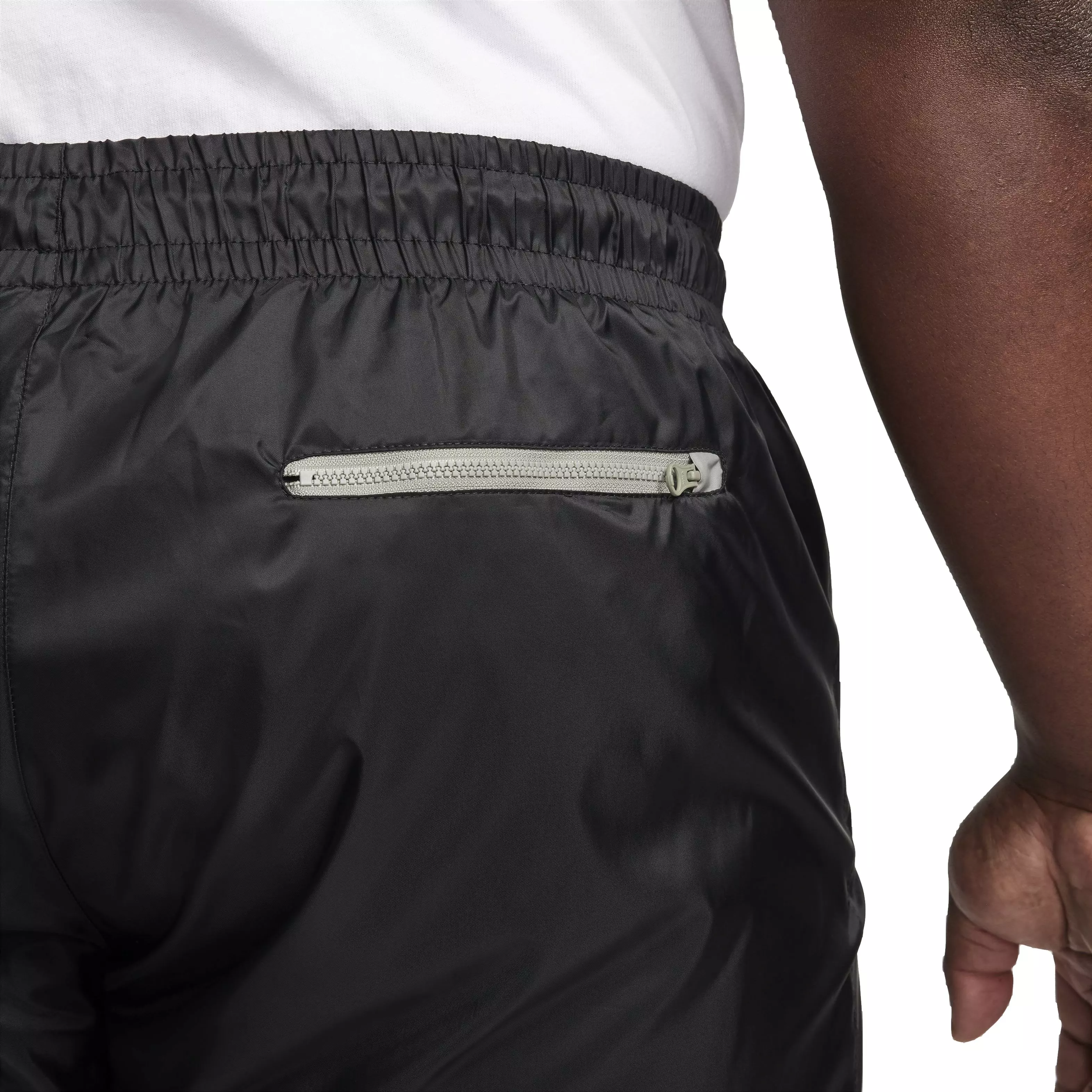 Nike Men's Windrunner Woven Lined Pants - Black - BLACK