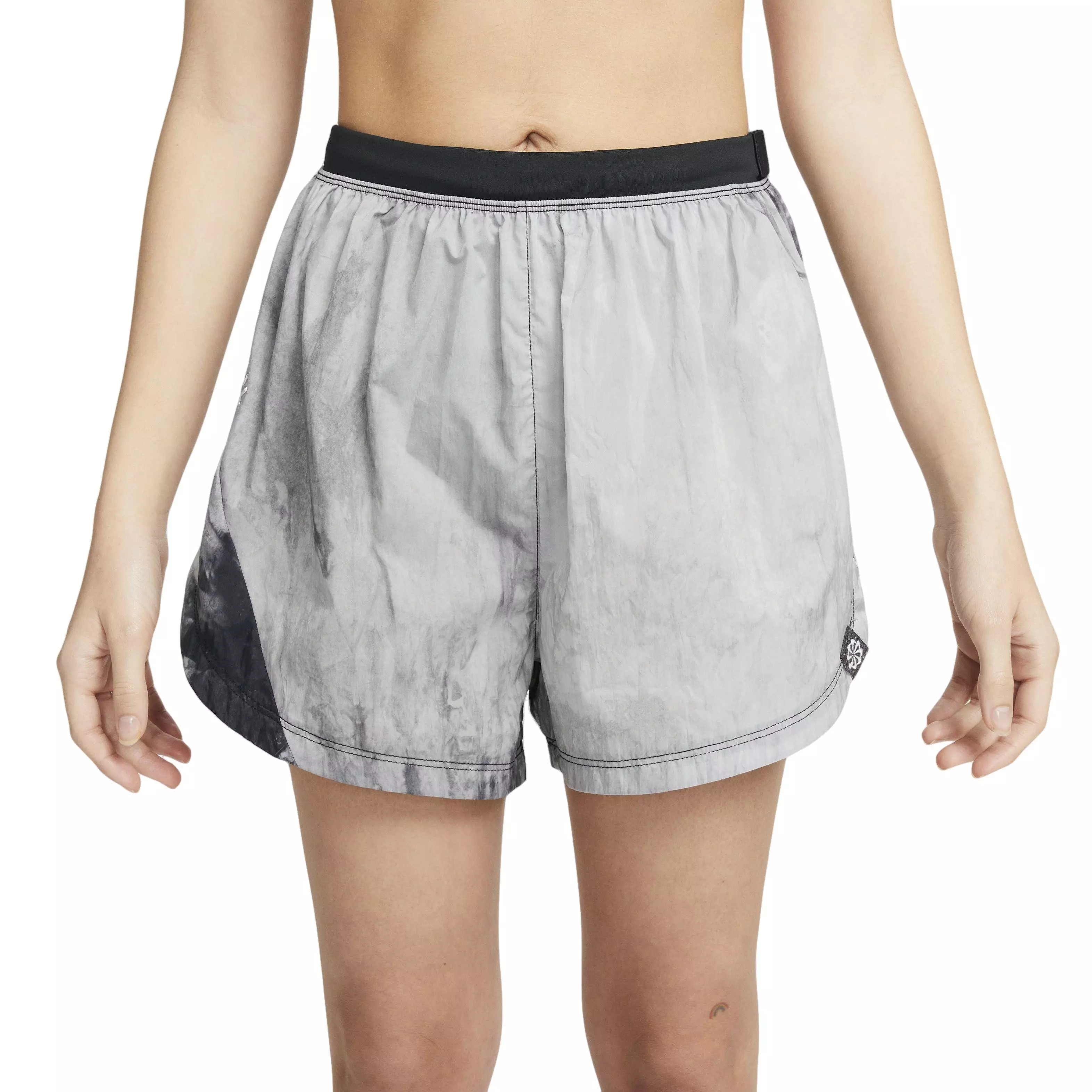 Nike Women's Repel Mid-Rise 3" Brief-Lined Trail Running Shorts w/ Pockets - BLACK/GREY