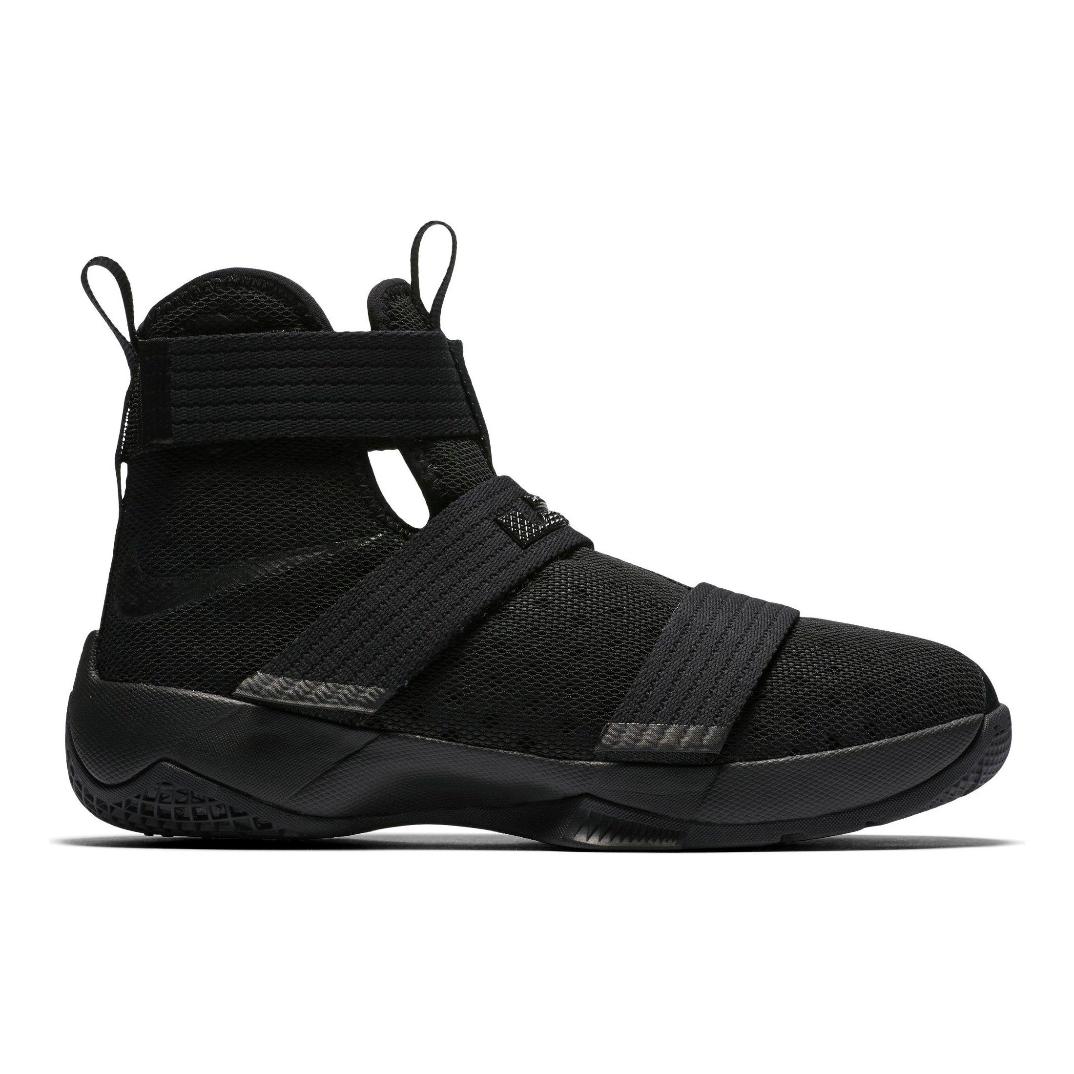 lebron soldier 10 grade school