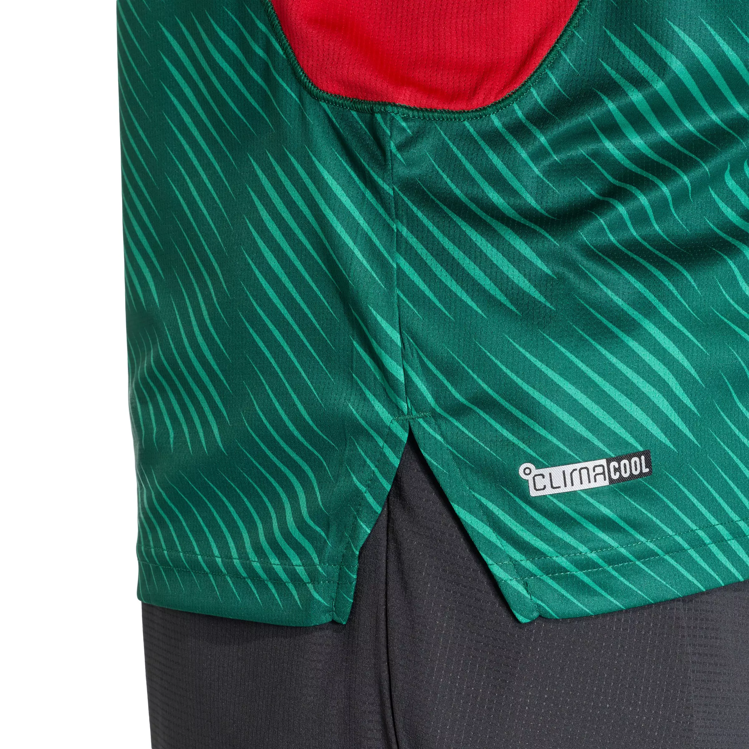 adidas Men's Tech Apparel T-Shirt WC26 - Green/Red - GREEN/RED