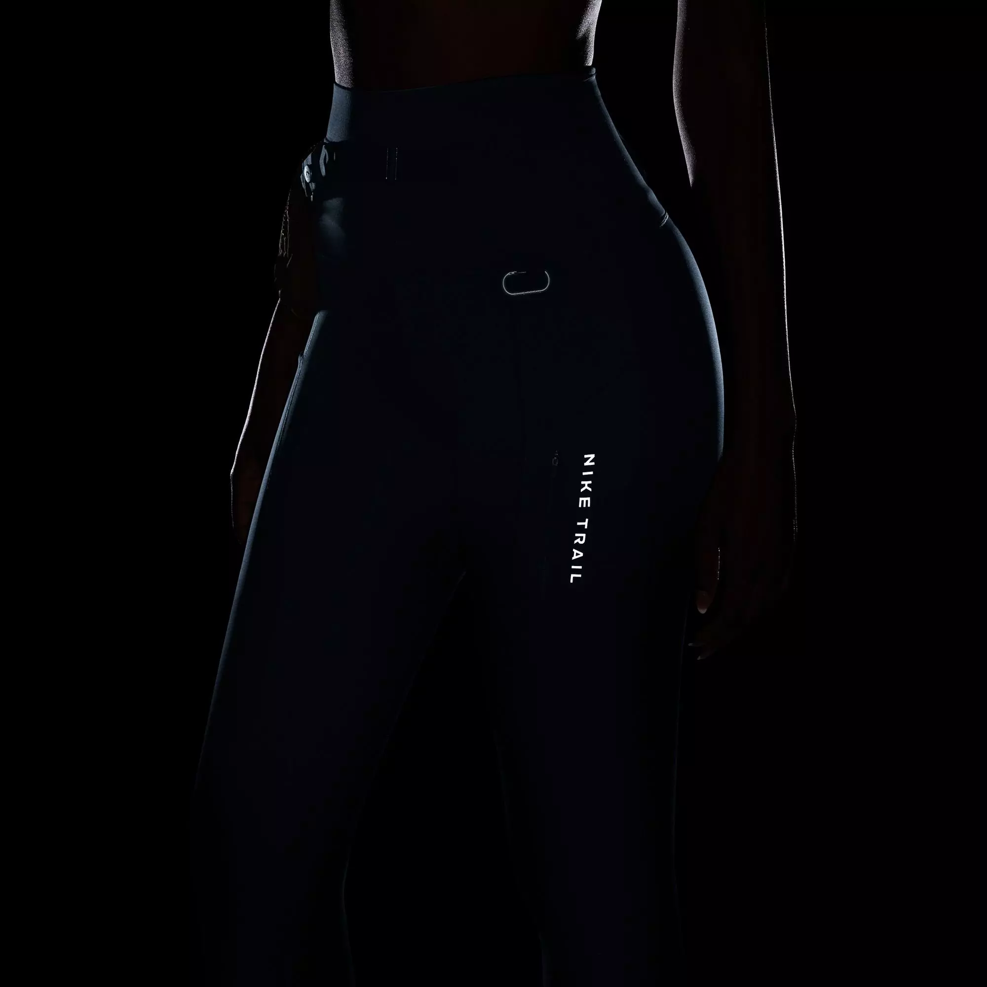 Nike Women's Trail Go Firm-Support High-Waisted 7/8 Leggings with Pockets - BLUE