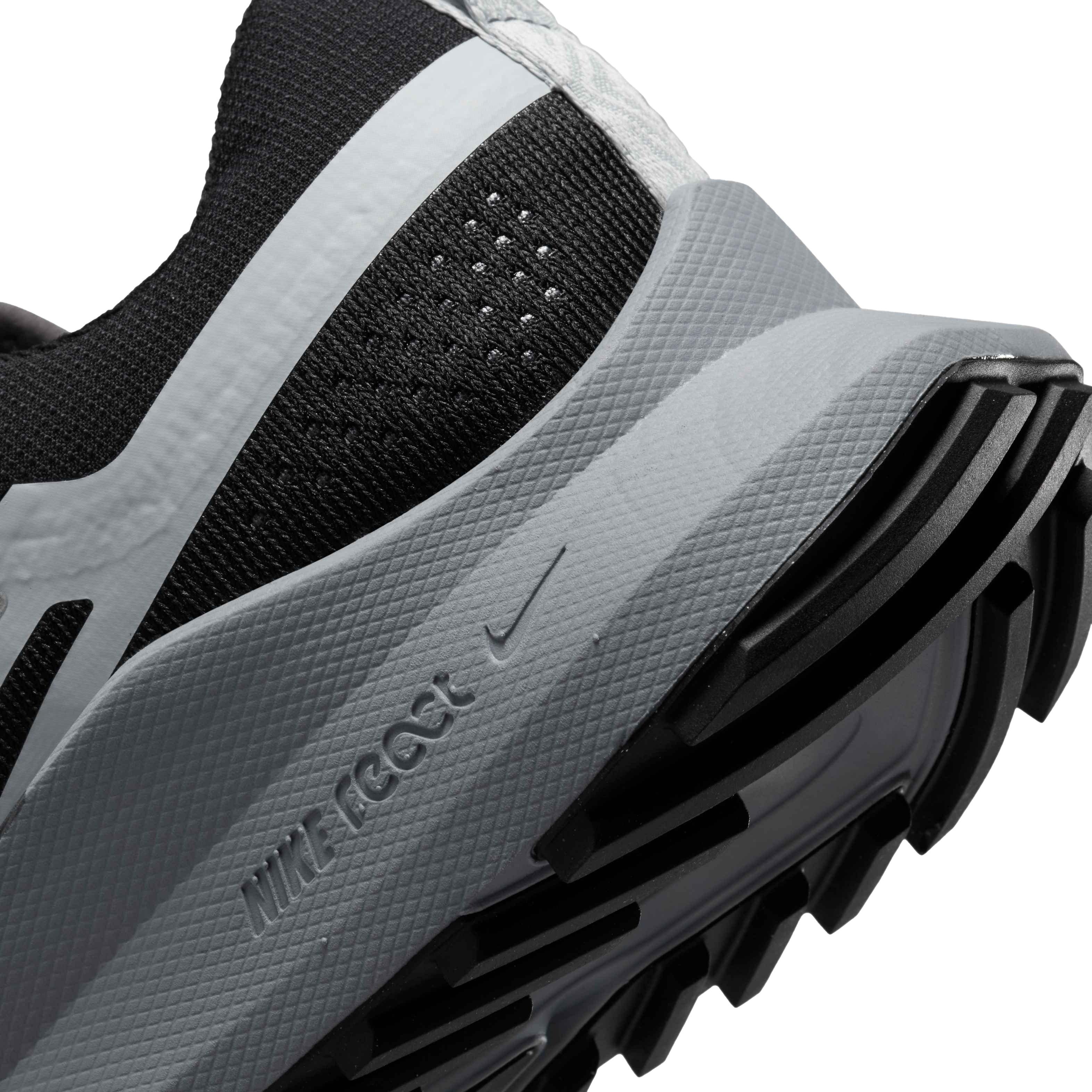Nike Pegasus Trail 4 "Black/Aura/Dark Grey/Wolf Grey" Women's Trail Running Shoe - BLACK Thumbnail View 8