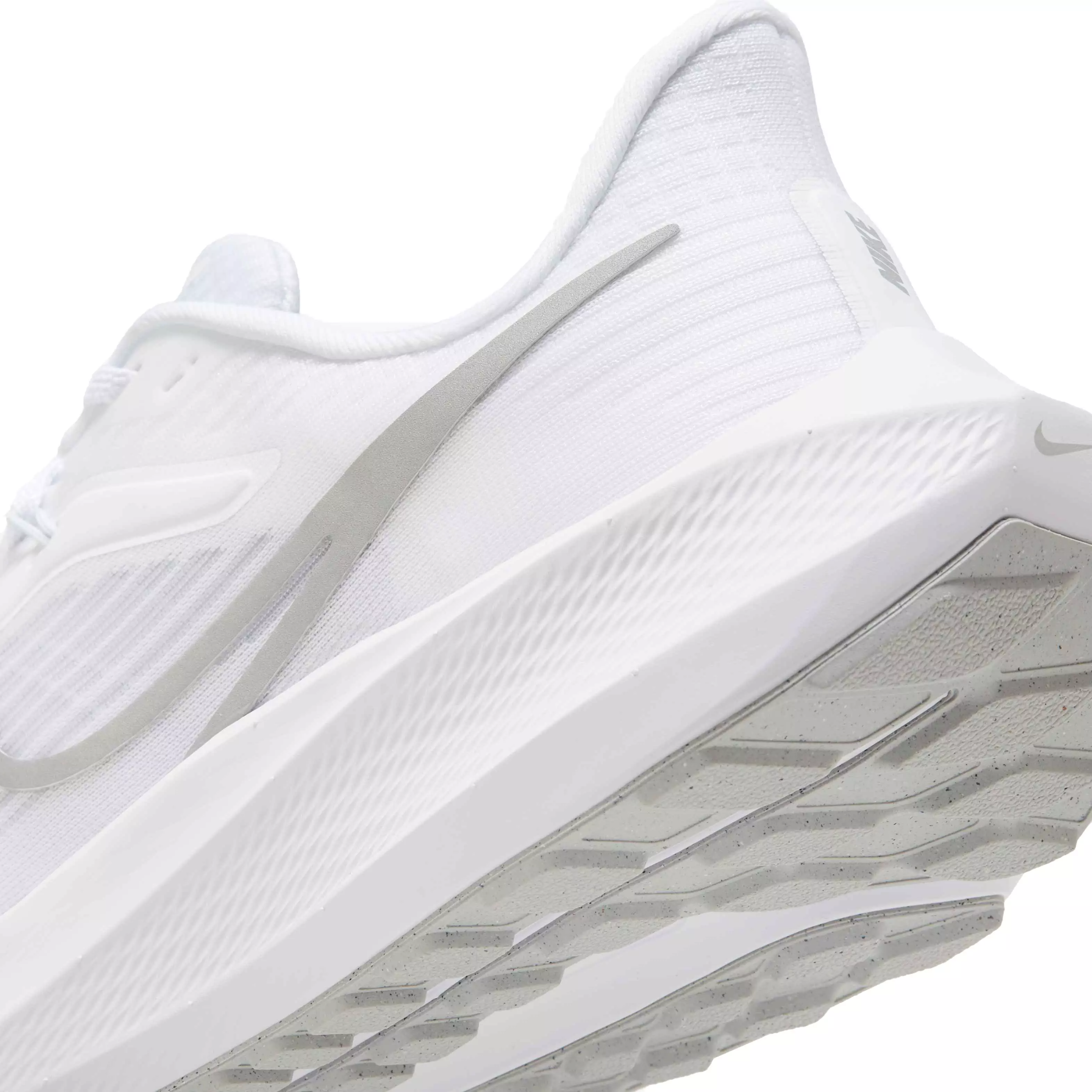 Nike Pegasus 39 "White/Metallic Silver/Pure Platinum" Women's Running Shoe - WHITE