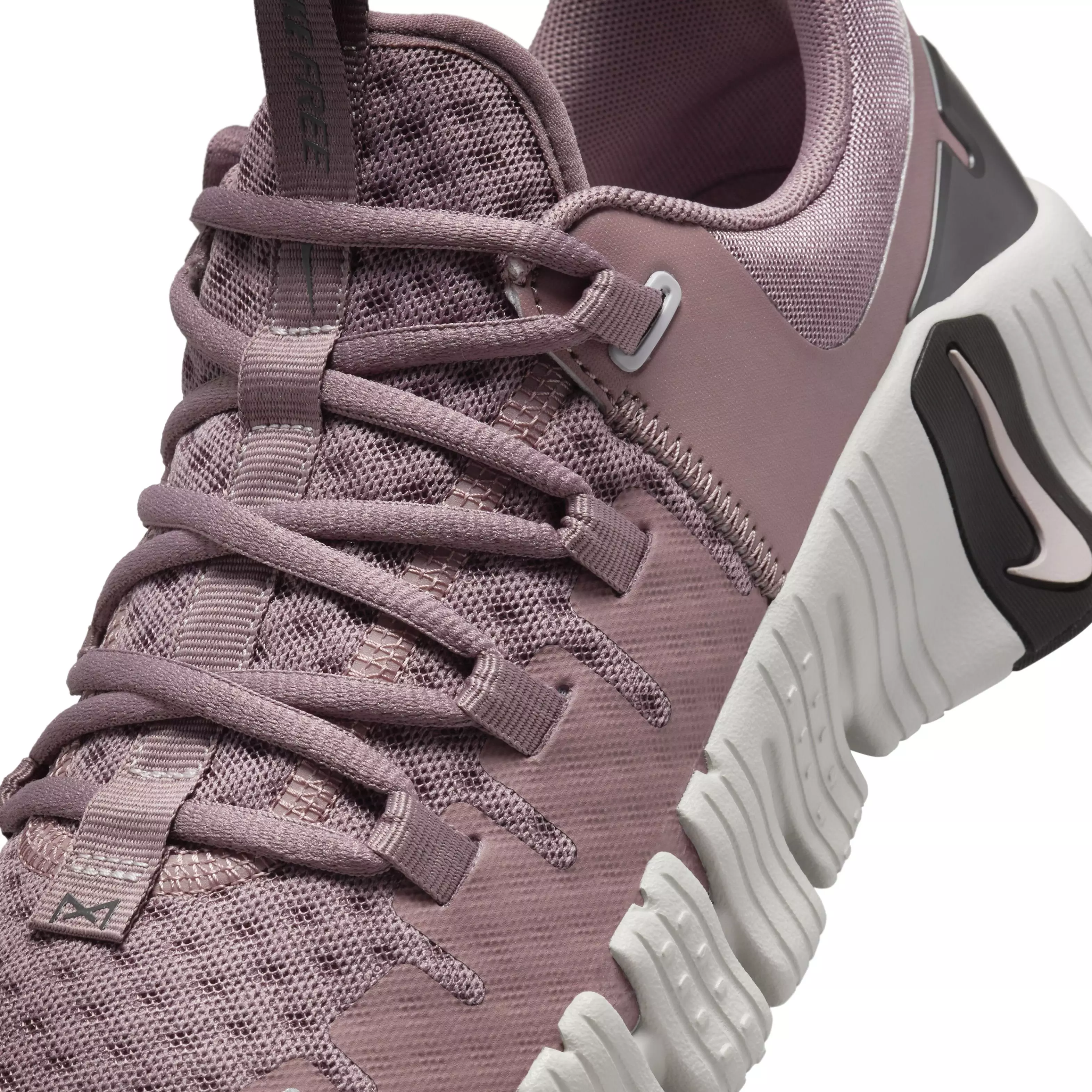 Nike Free Metcon 5 "Smokey Mauve/Light Bone/Velvet Brown/Platinum Violet" Women's Training Shoe - MAUVE/LT BONE/BROWN/VIOLET