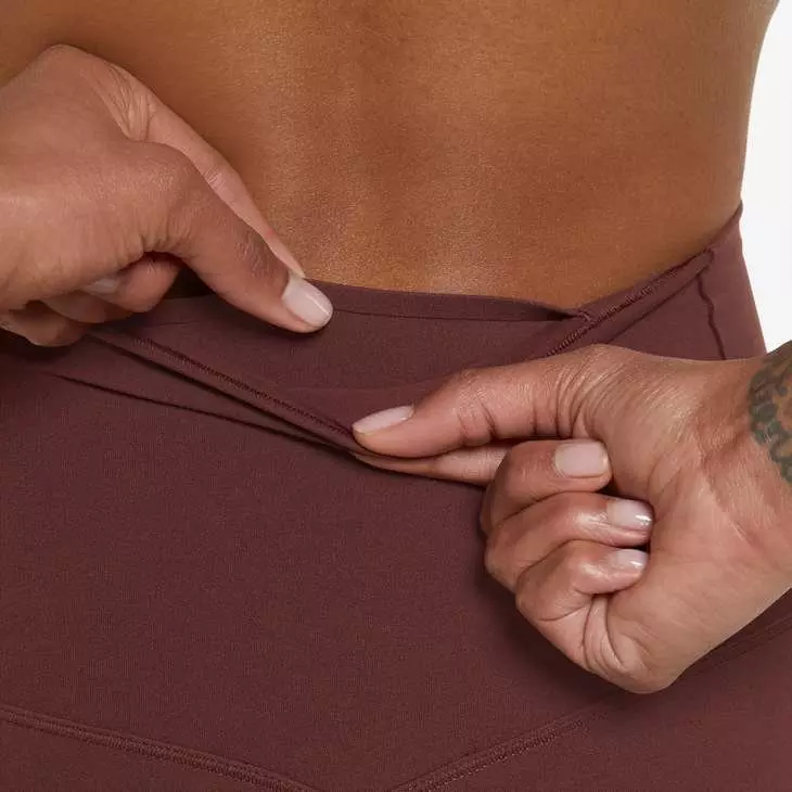 Nike Women's Dri-FIT Gentle-Support High-Waisted Leggings - BROWN